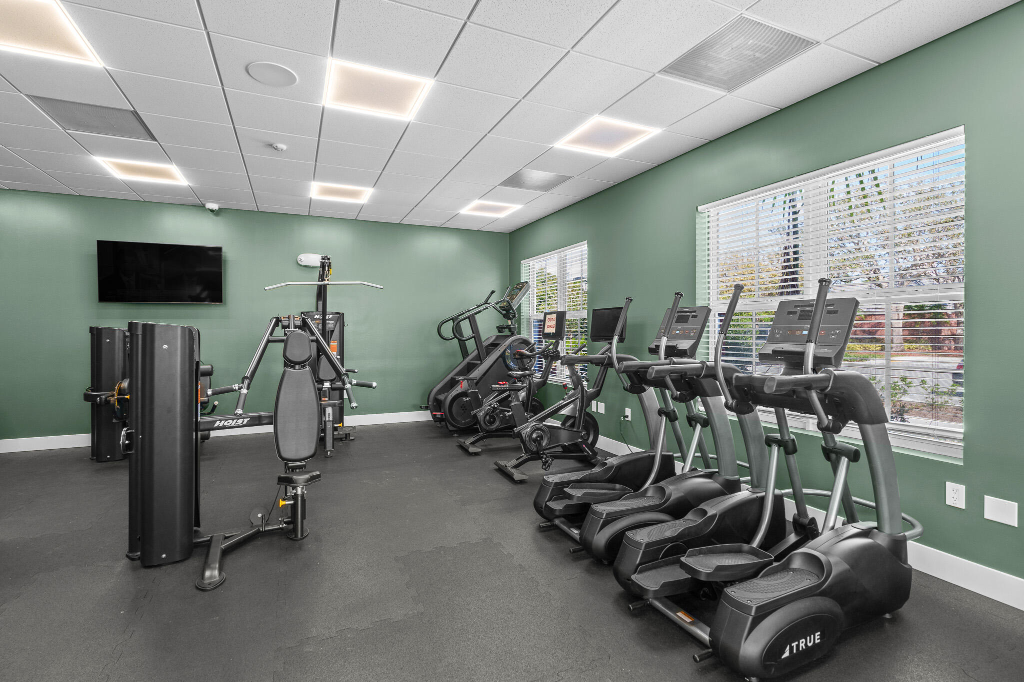 1866 Colonial, Coral Springs FL 33071