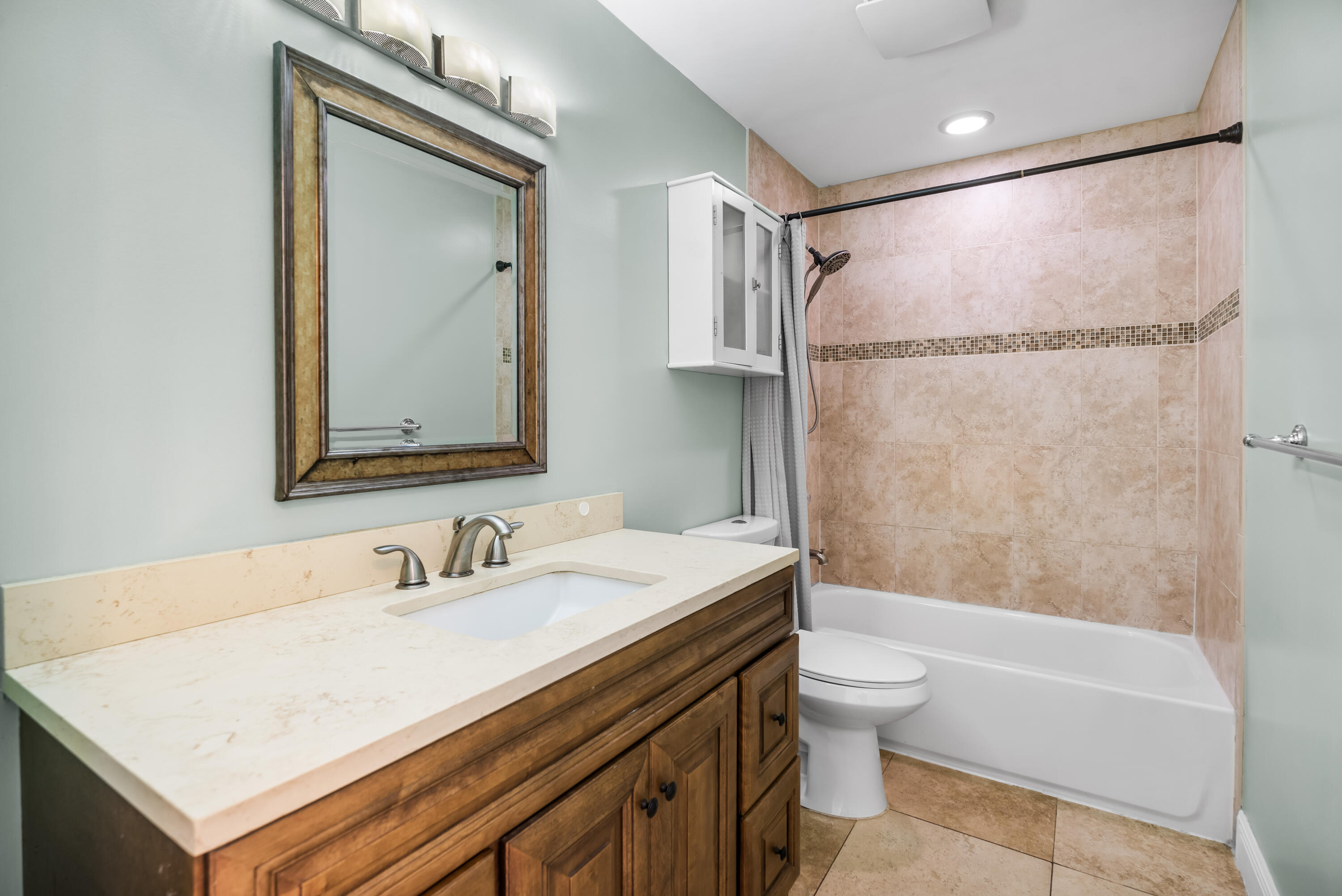 6118 Pompano, Jupiter FL 33458