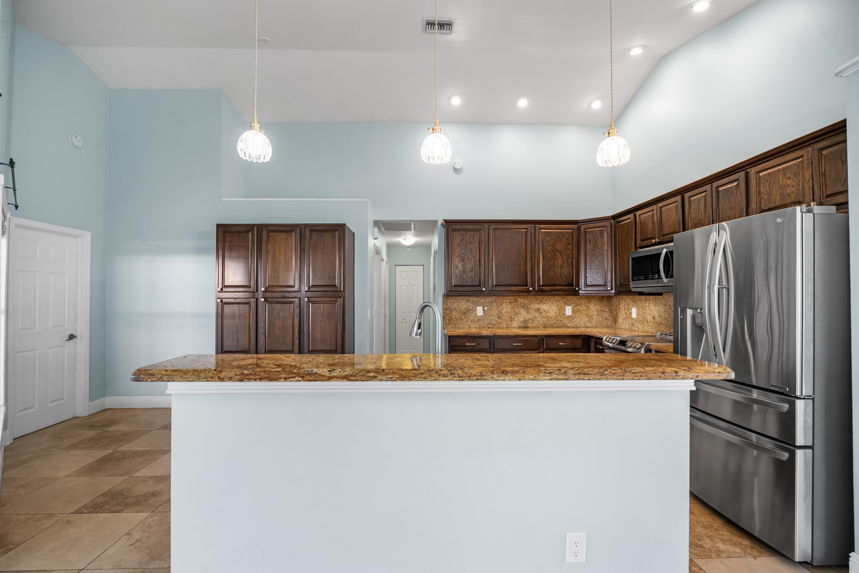 6118 Pompano, Jupiter FL 33458