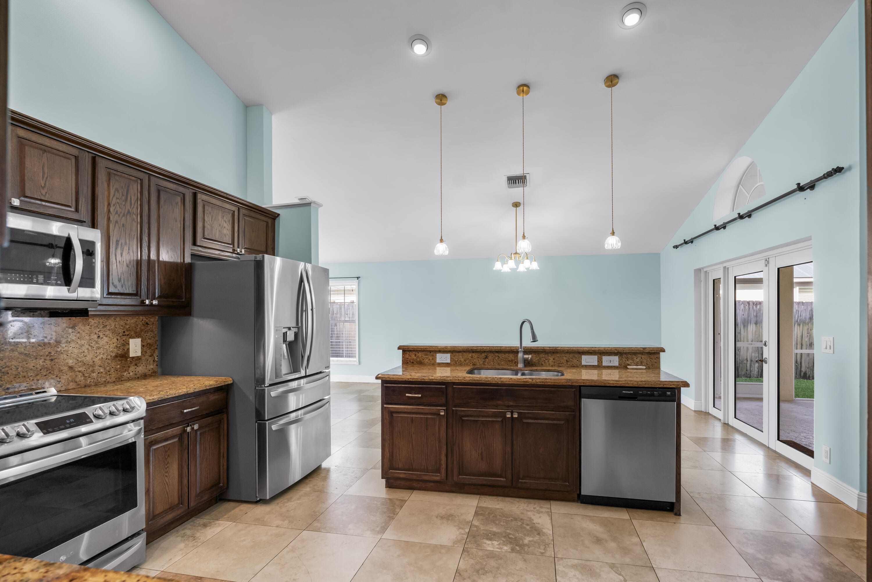 6118 Pompano, Jupiter FL 33458