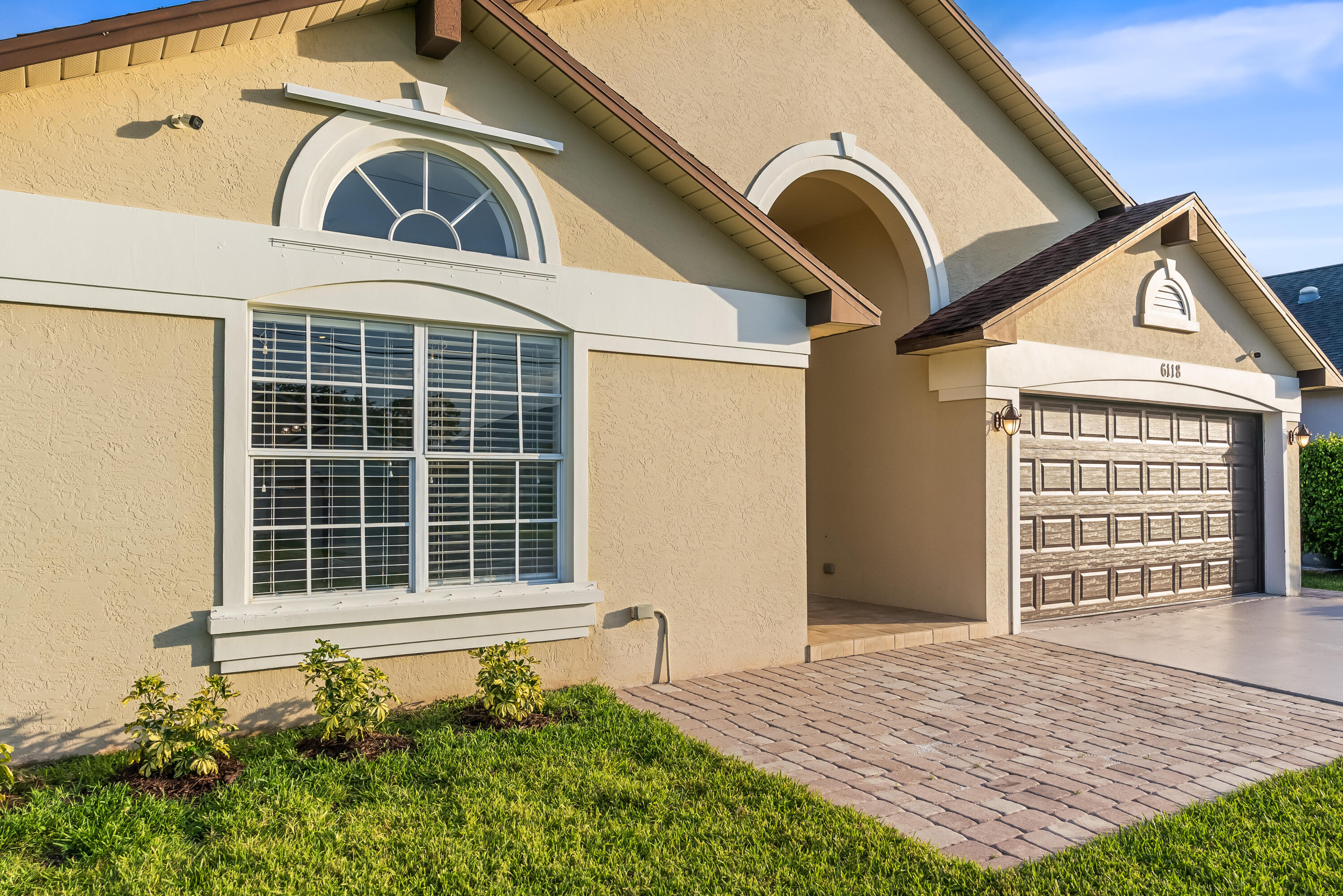 6118 Pompano, Jupiter FL 33458