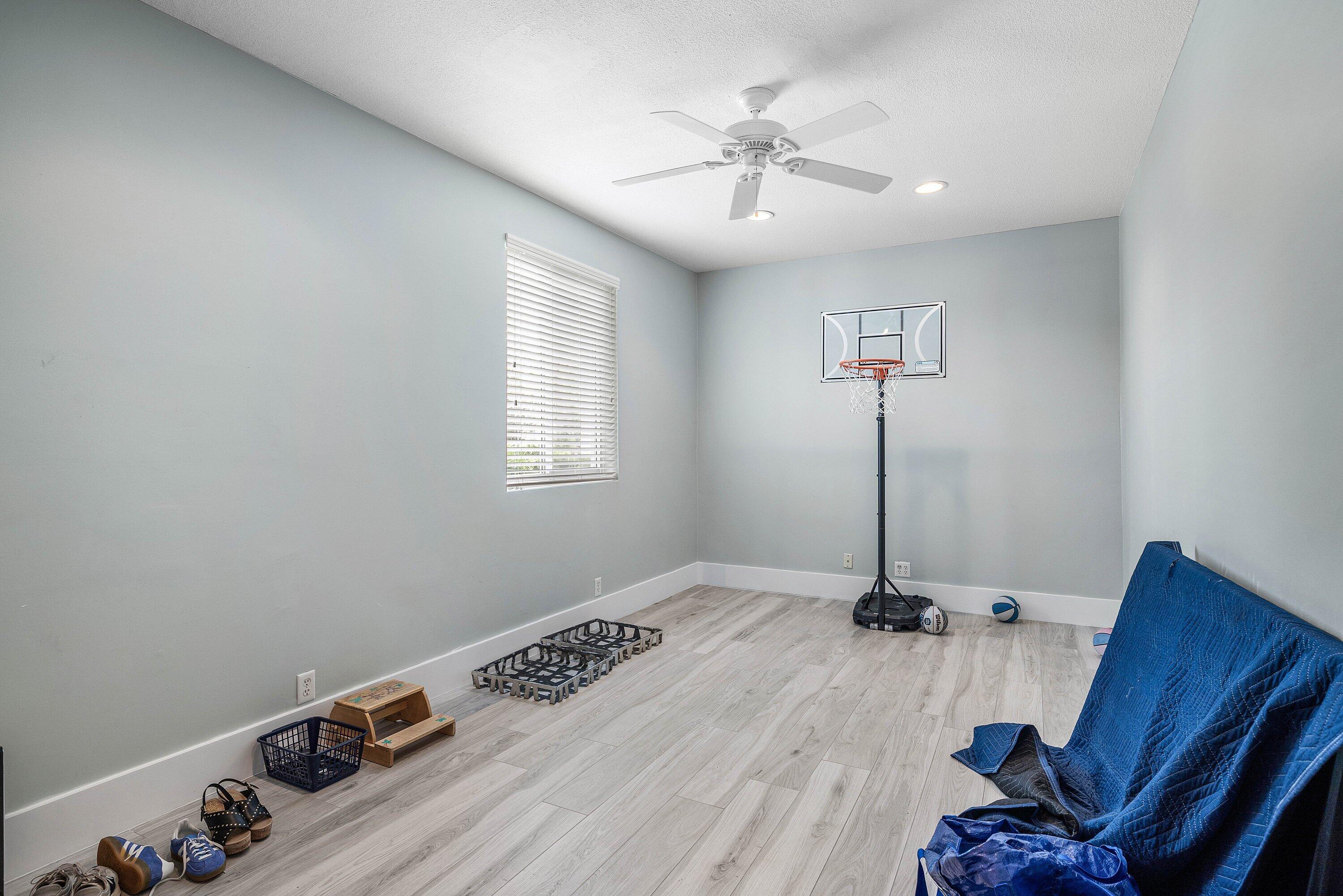 3828 NW 53rd, Boca Raton FL 33496