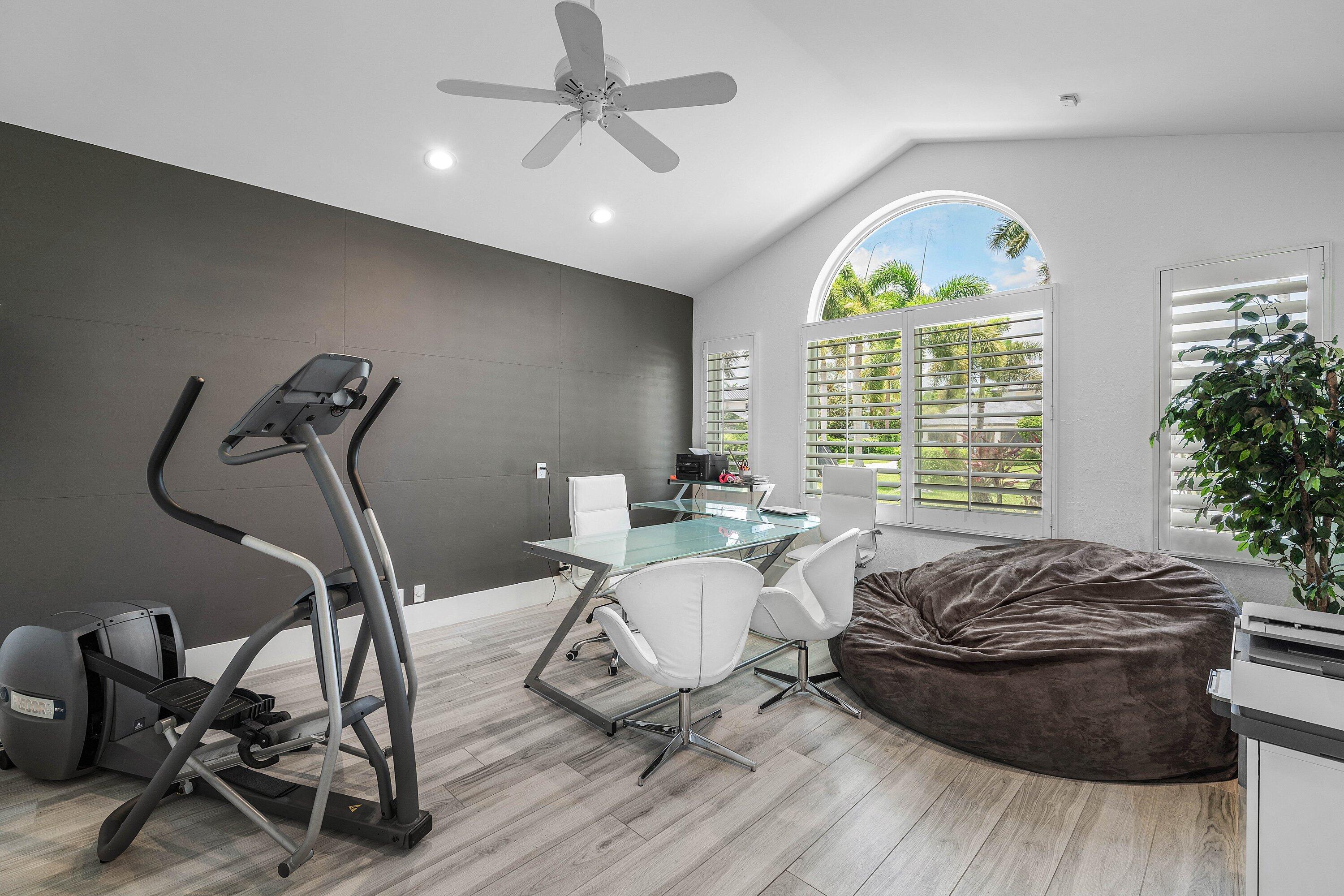 3828 NW 53rd, Boca Raton FL 33496