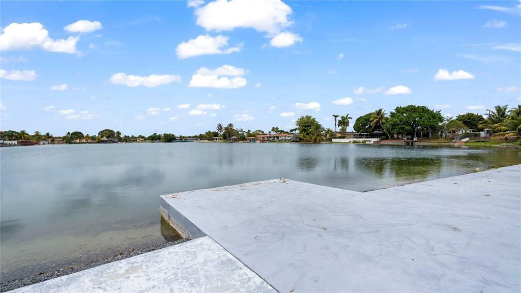 6290 W 16th, Hialeah FL 33012
