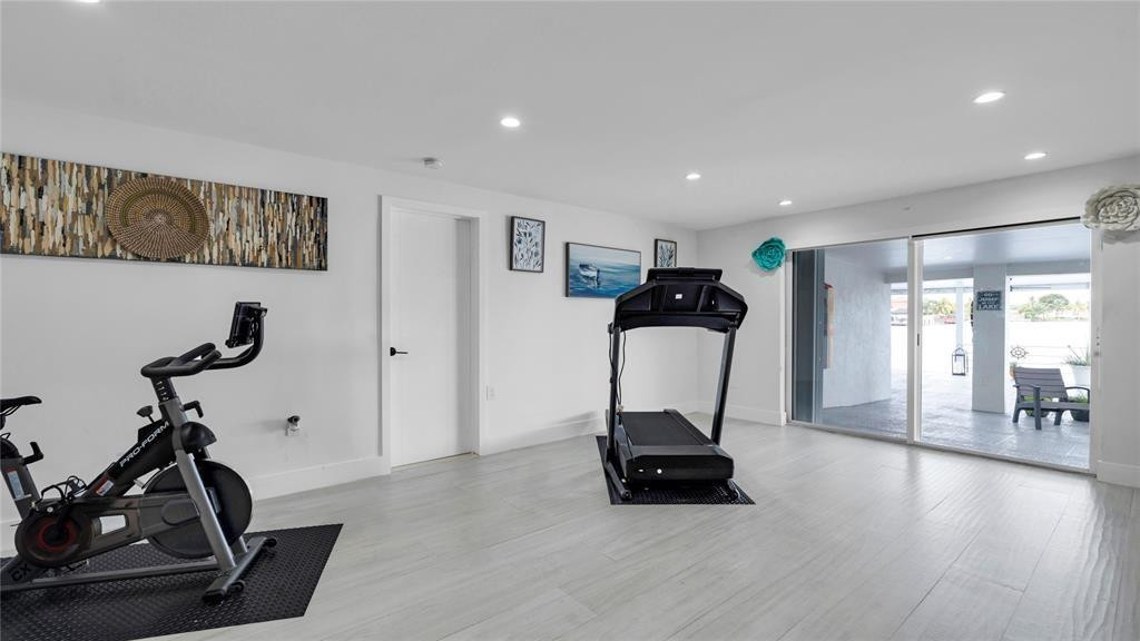 6290 W 16th, Hialeah FL 33012