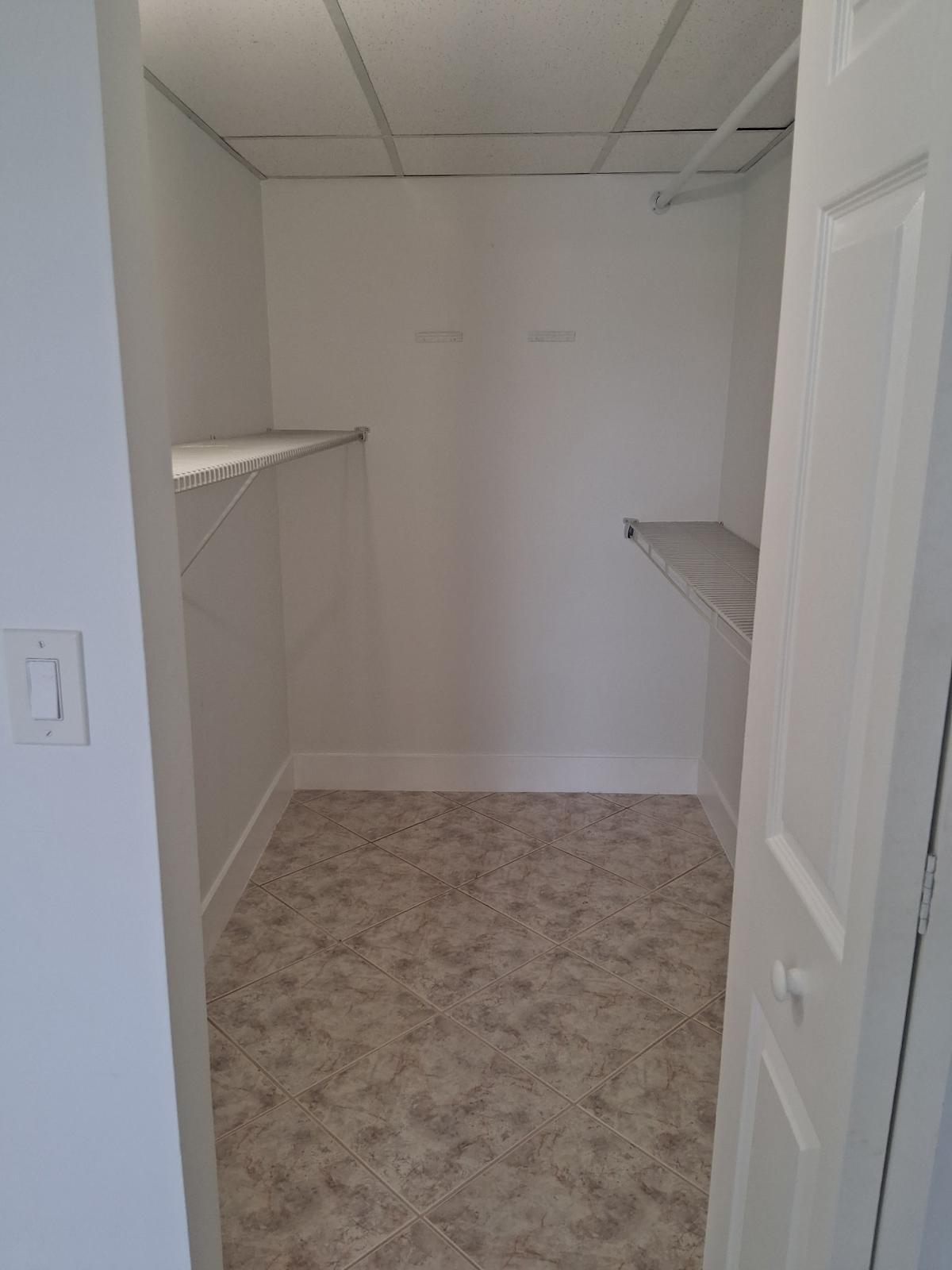 2100 Springdale #303, Palm Springs FL 33461