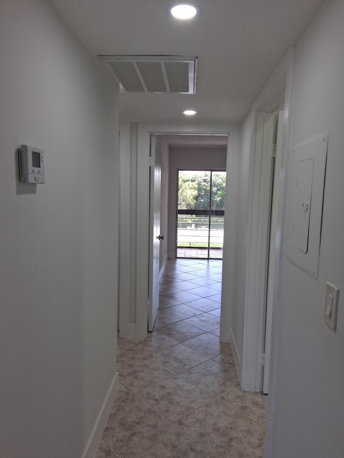 2100 Springdale #303, Palm Springs FL 33461