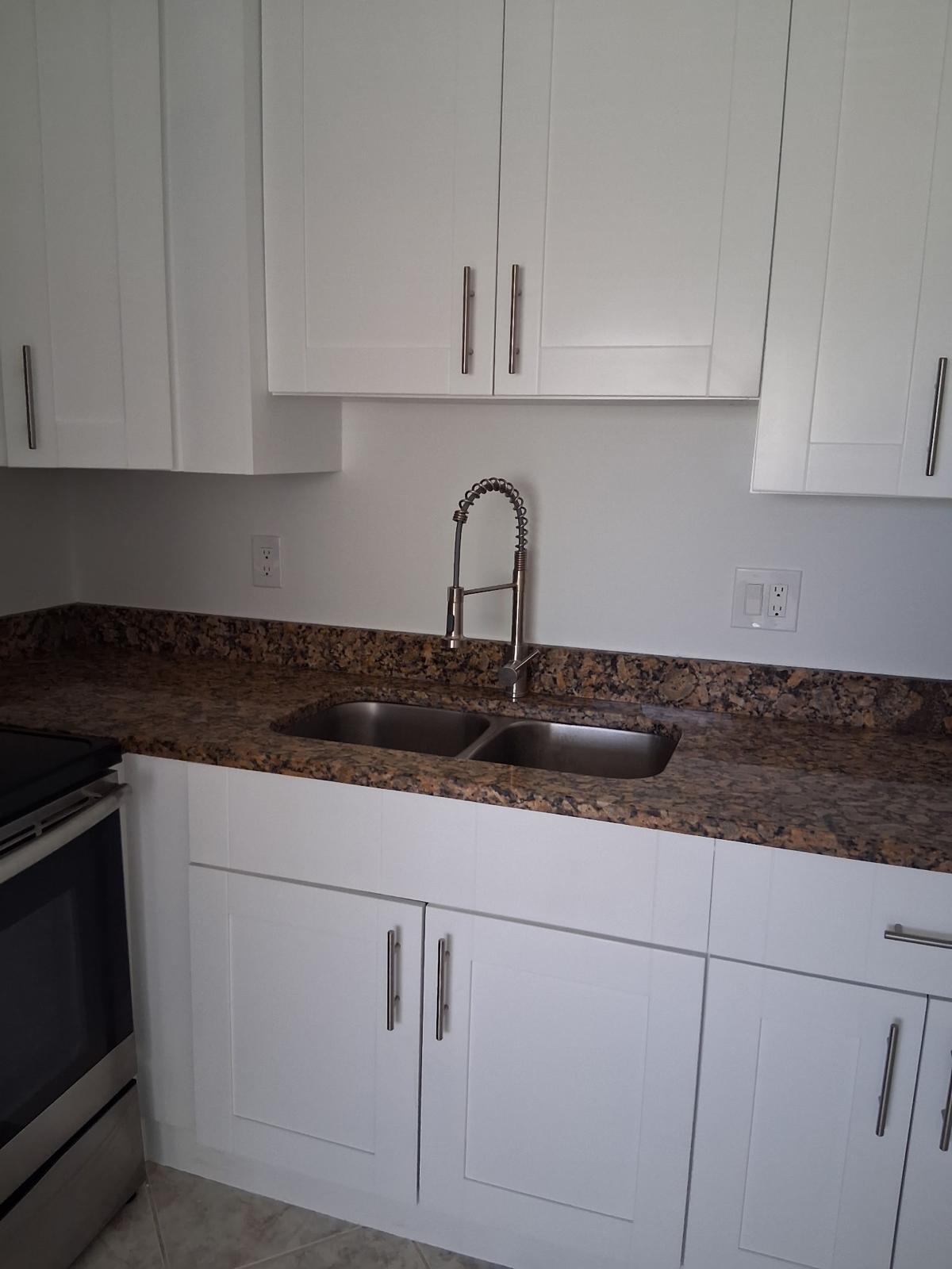 2100 Springdale #303, Palm Springs FL 33461