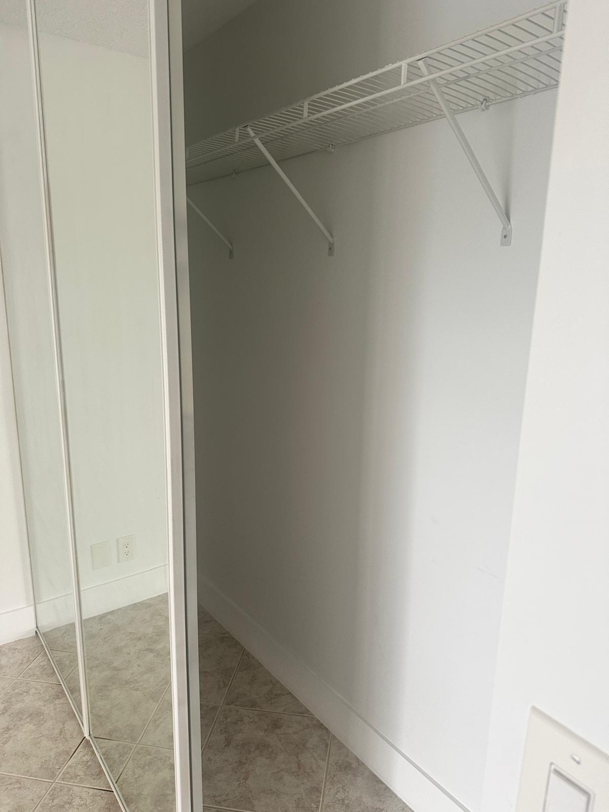 2100 Springdale #303, Palm Springs FL 33461
