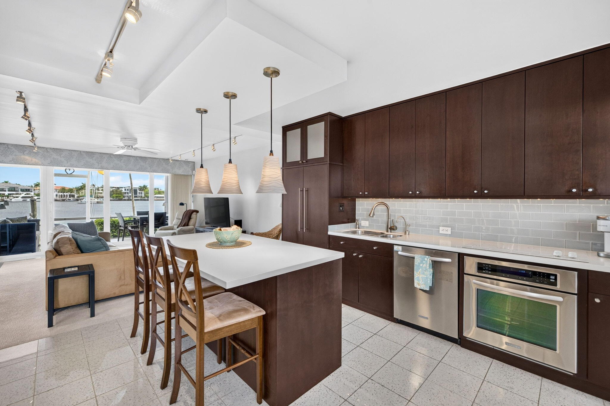 2727 Yacht Club #1b, Fort Lauderdale FL 33304