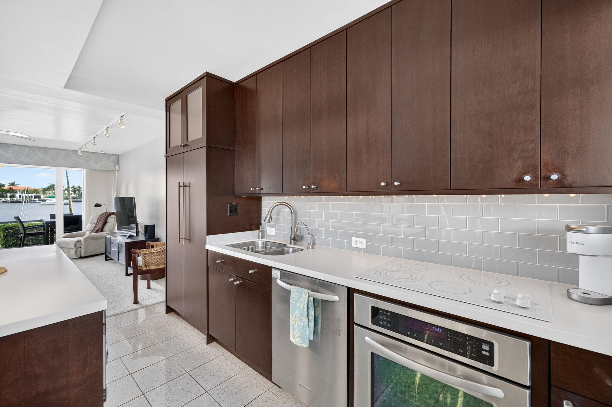 2727 Yacht Club #1b, Fort Lauderdale FL 33304