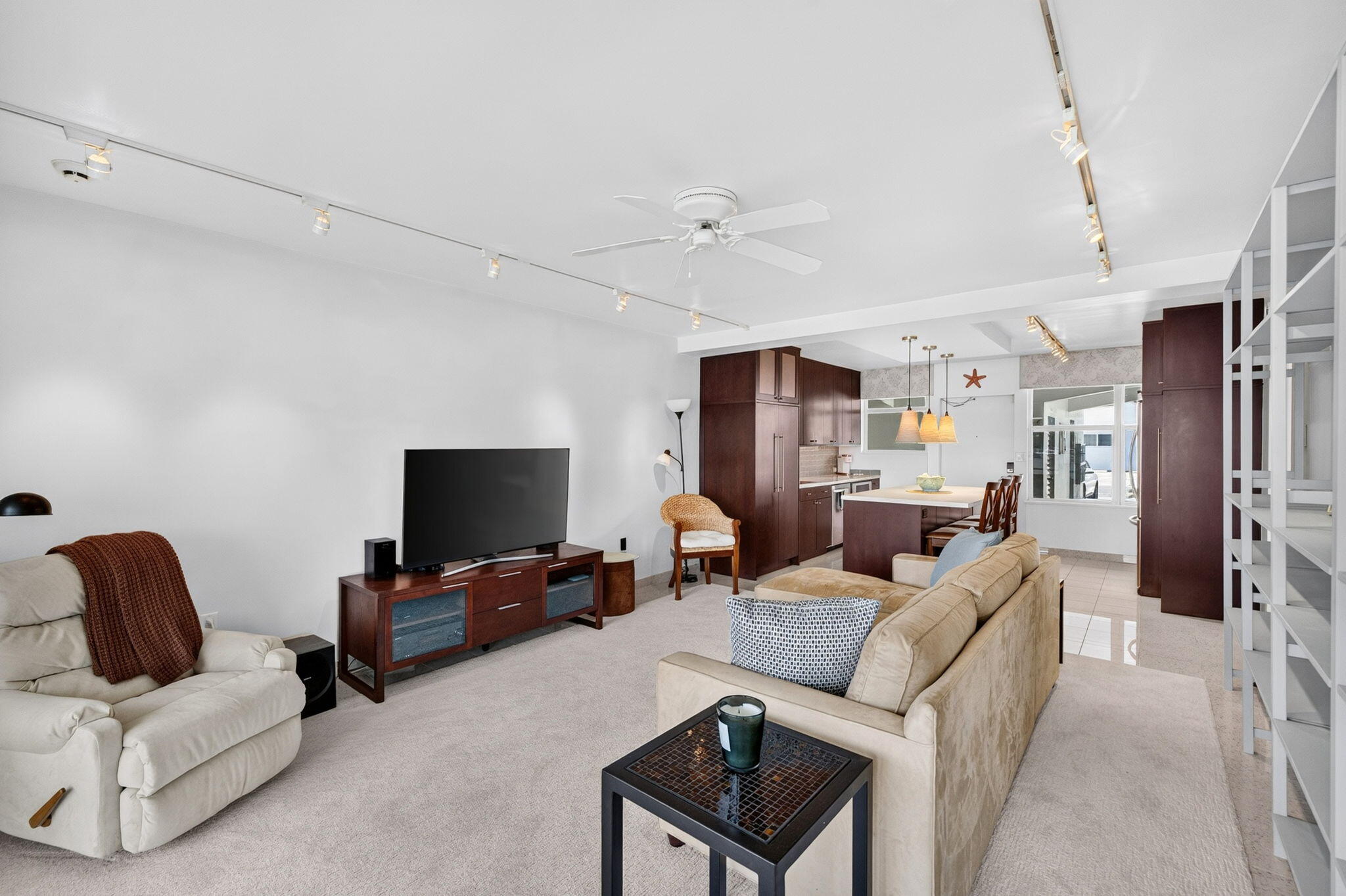 2727 Yacht Club #1b, Fort Lauderdale FL 33304