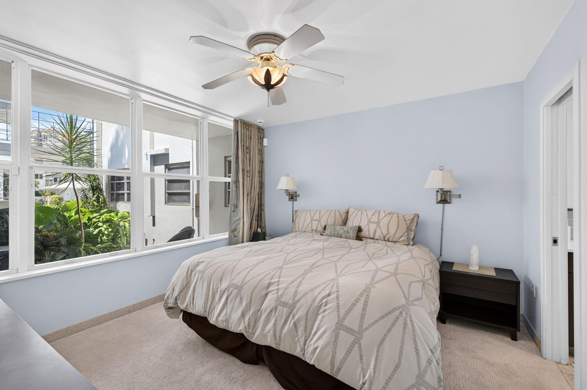2727 Yacht Club #1b, Fort Lauderdale FL 33304