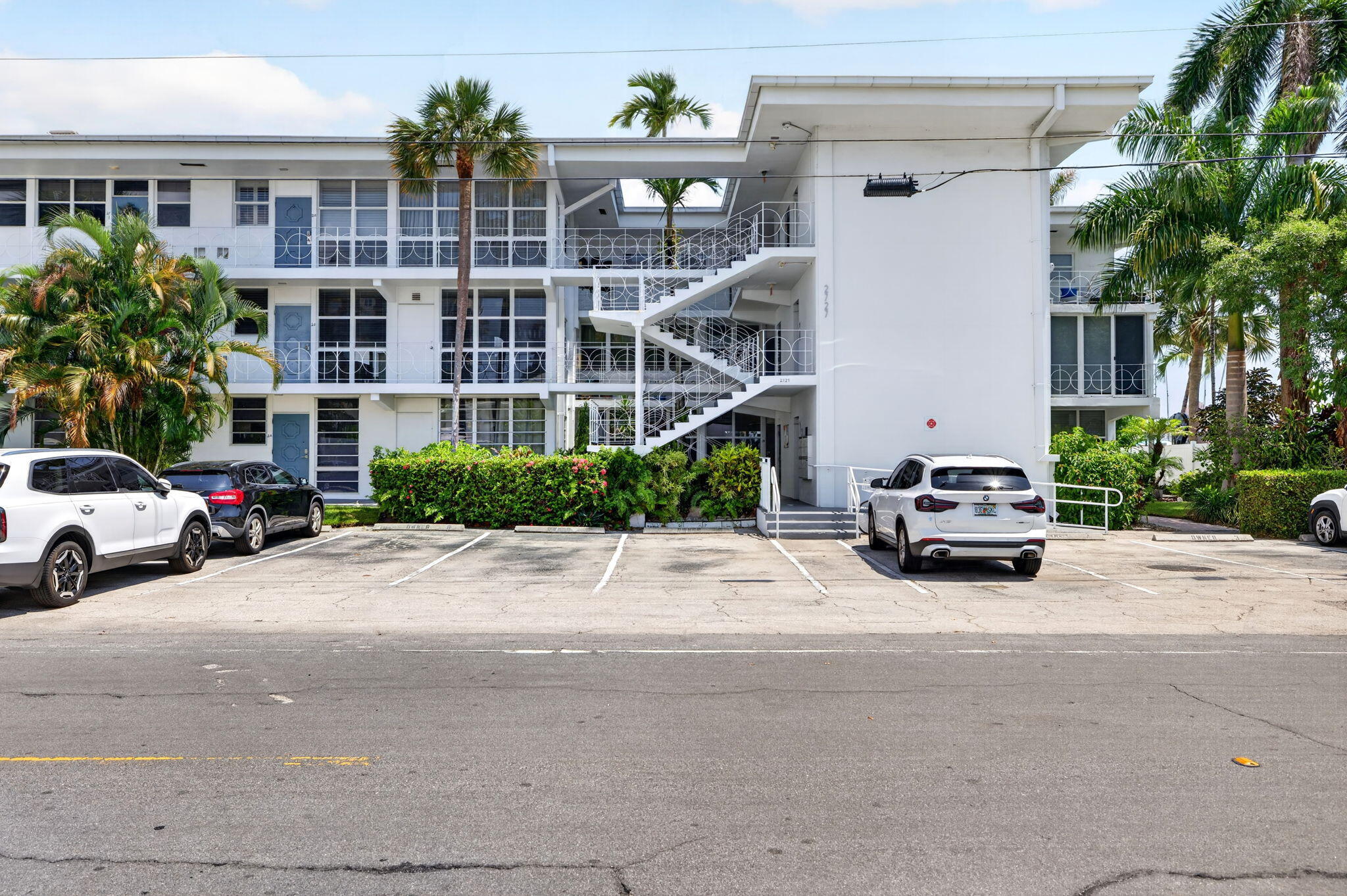 2727 Yacht Club #1b, Fort Lauderdale FL 33304