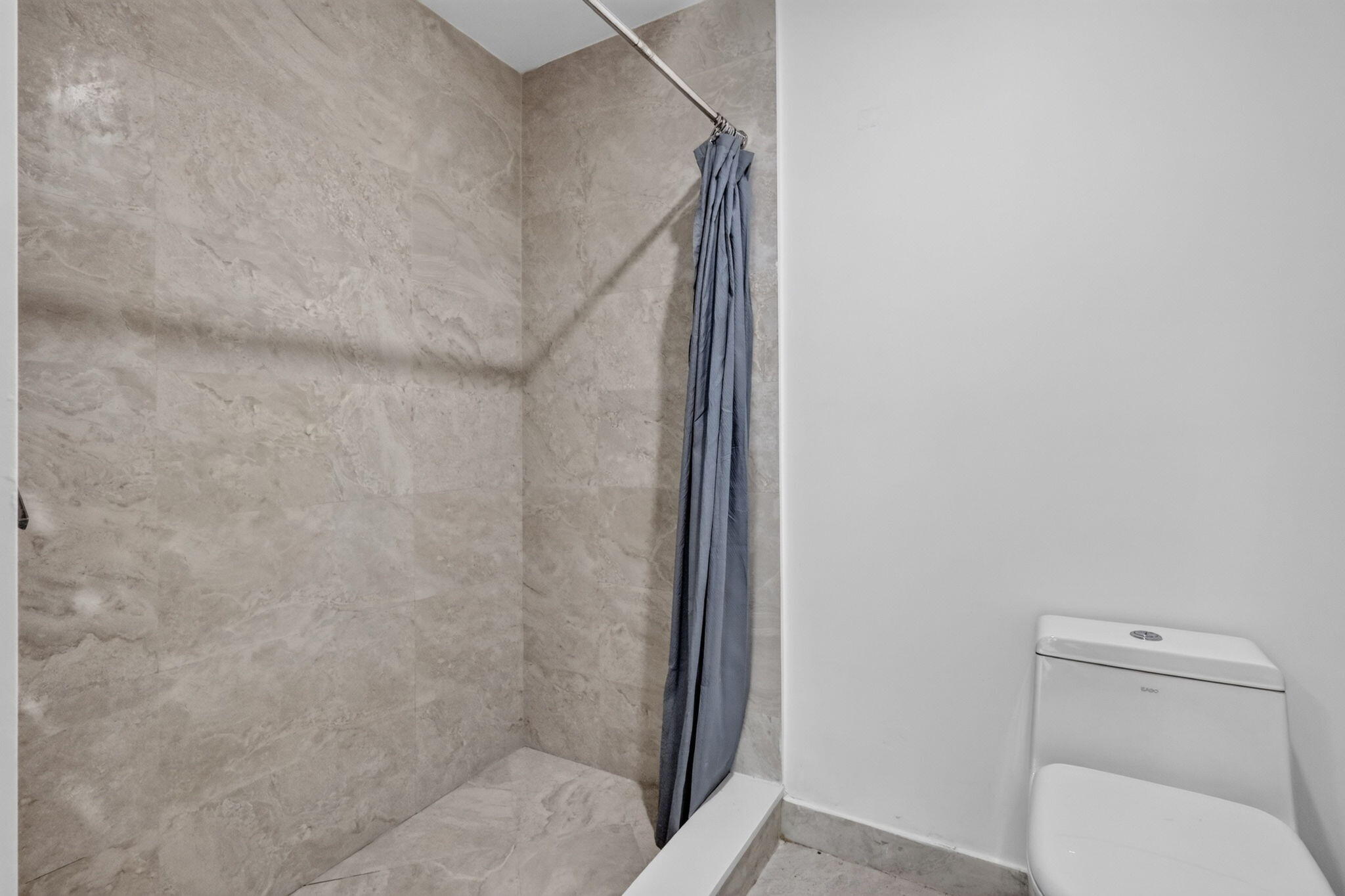 488 NE 18th #807, Miami FL 33132