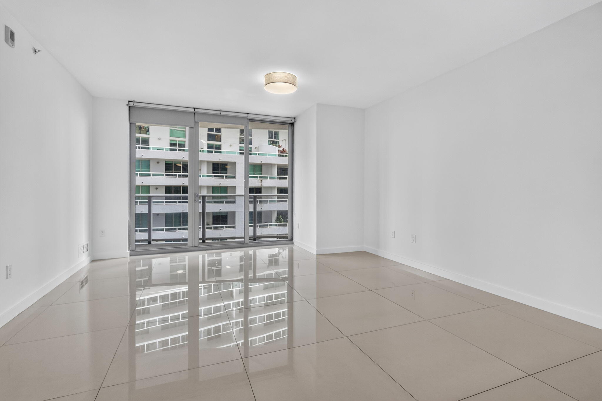 488 NE 18th #807, Miami FL 33132
