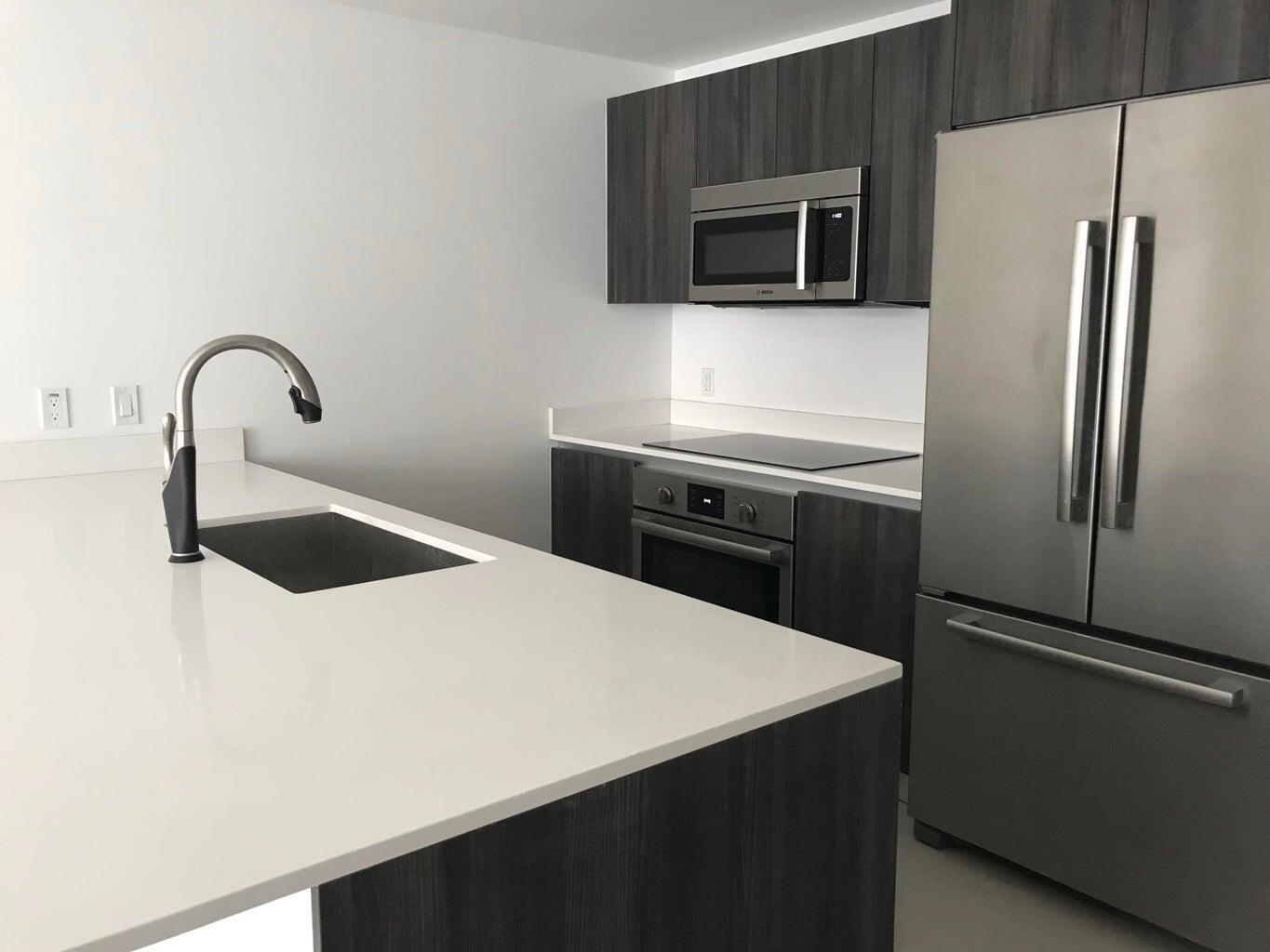 488 NE 18th #807, Miami FL 33132