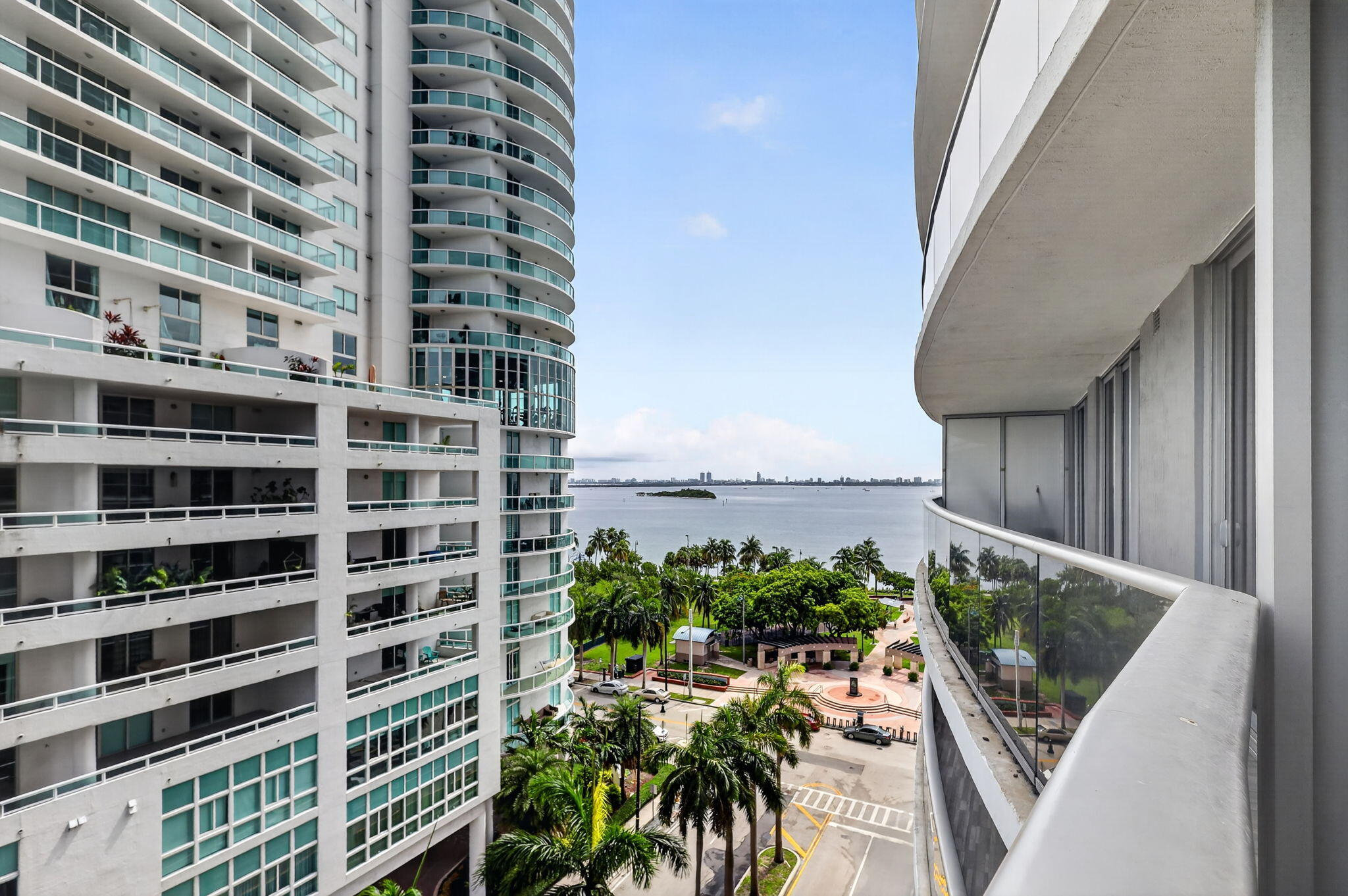 488 NE 18th #807, Miami FL 33132
