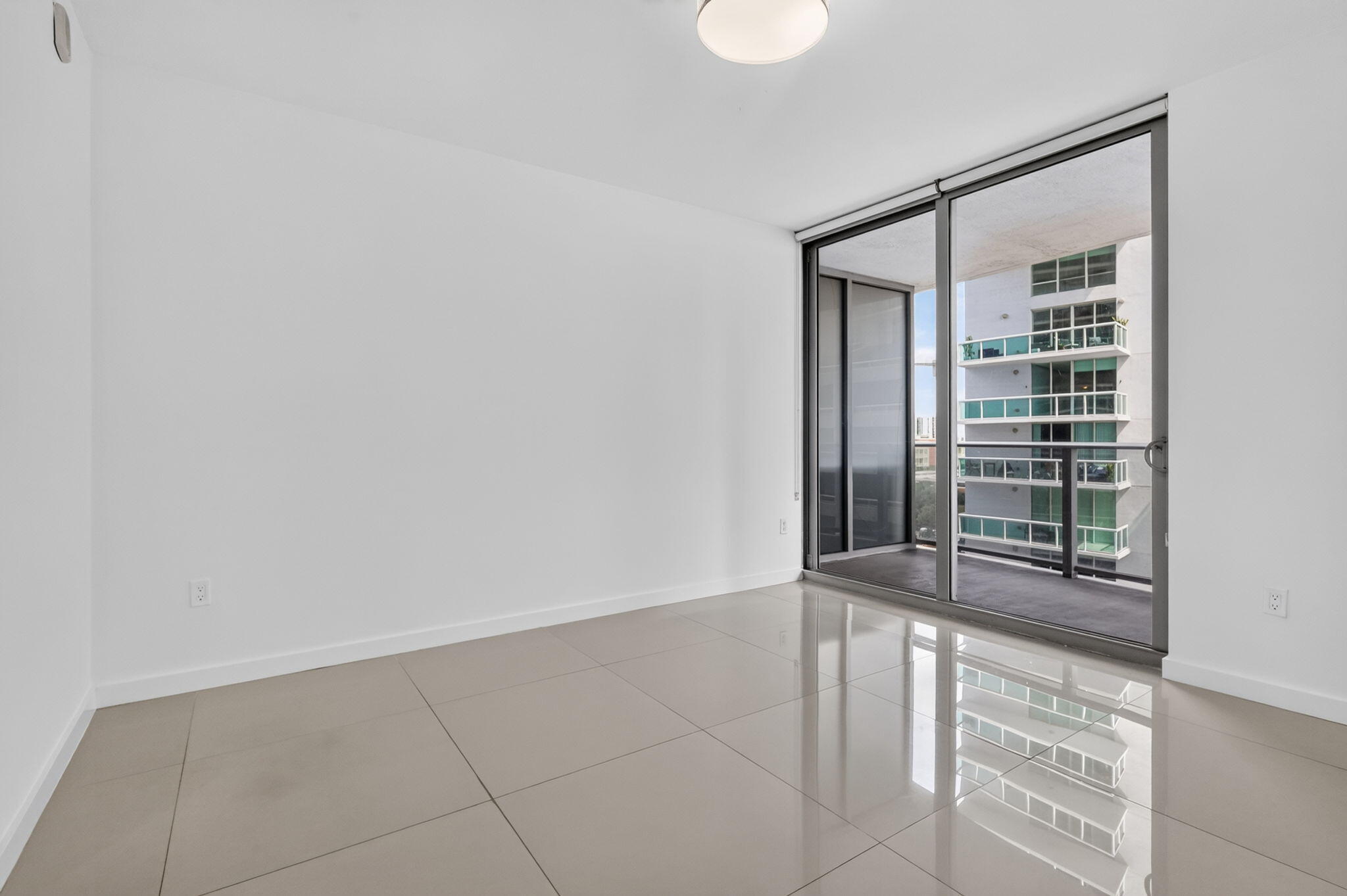 488 NE 18th #807, Miami FL 33132