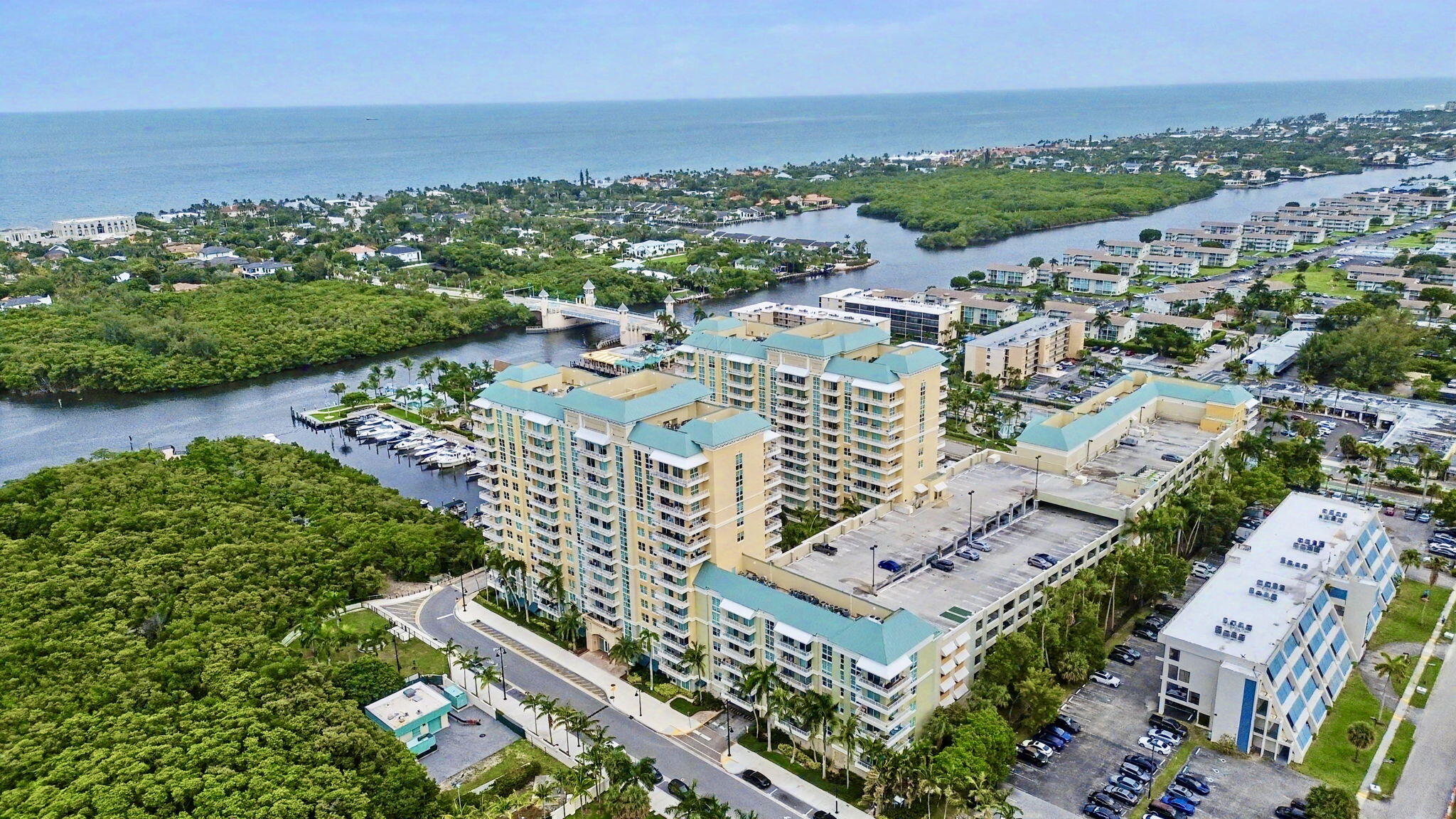 625 Casa Loma #1402, Boynton Beach FL 33435