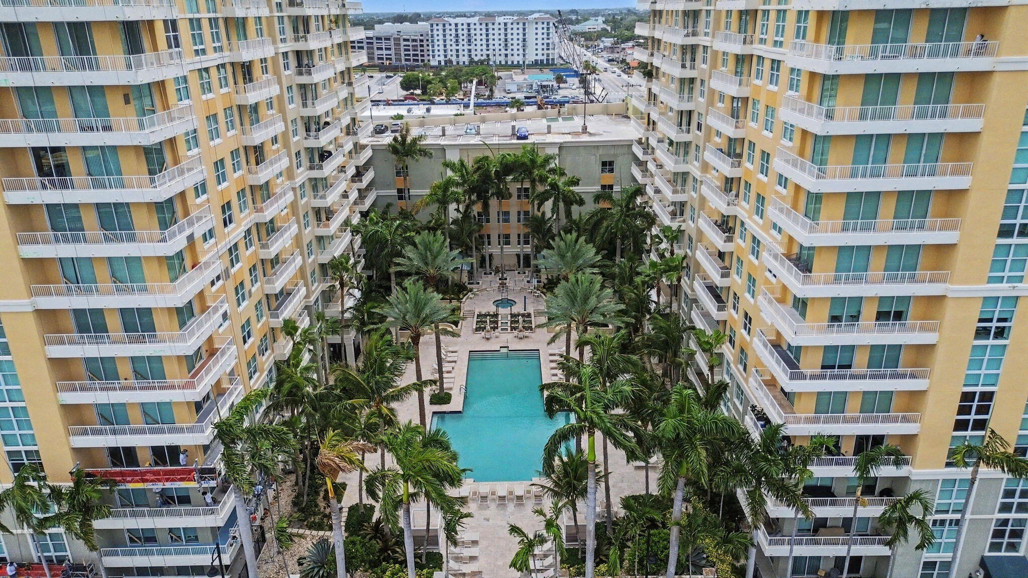 625 Casa Loma #1402, Boynton Beach FL 33435