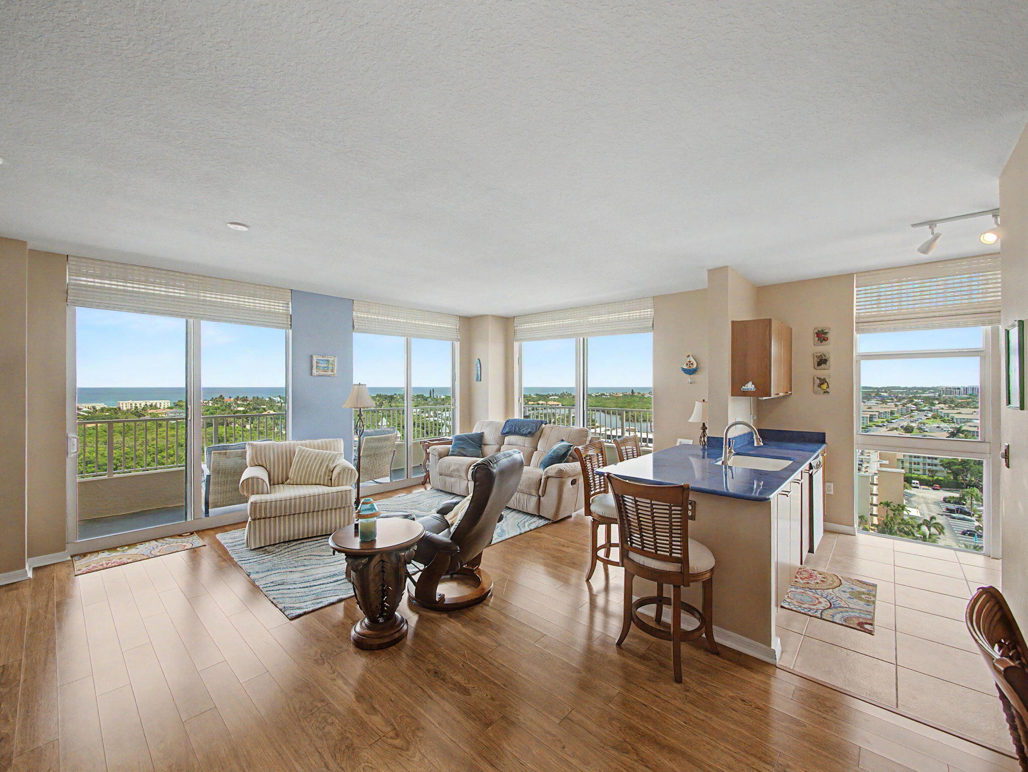 625 Casa Loma #1402, Boynton Beach FL 33435