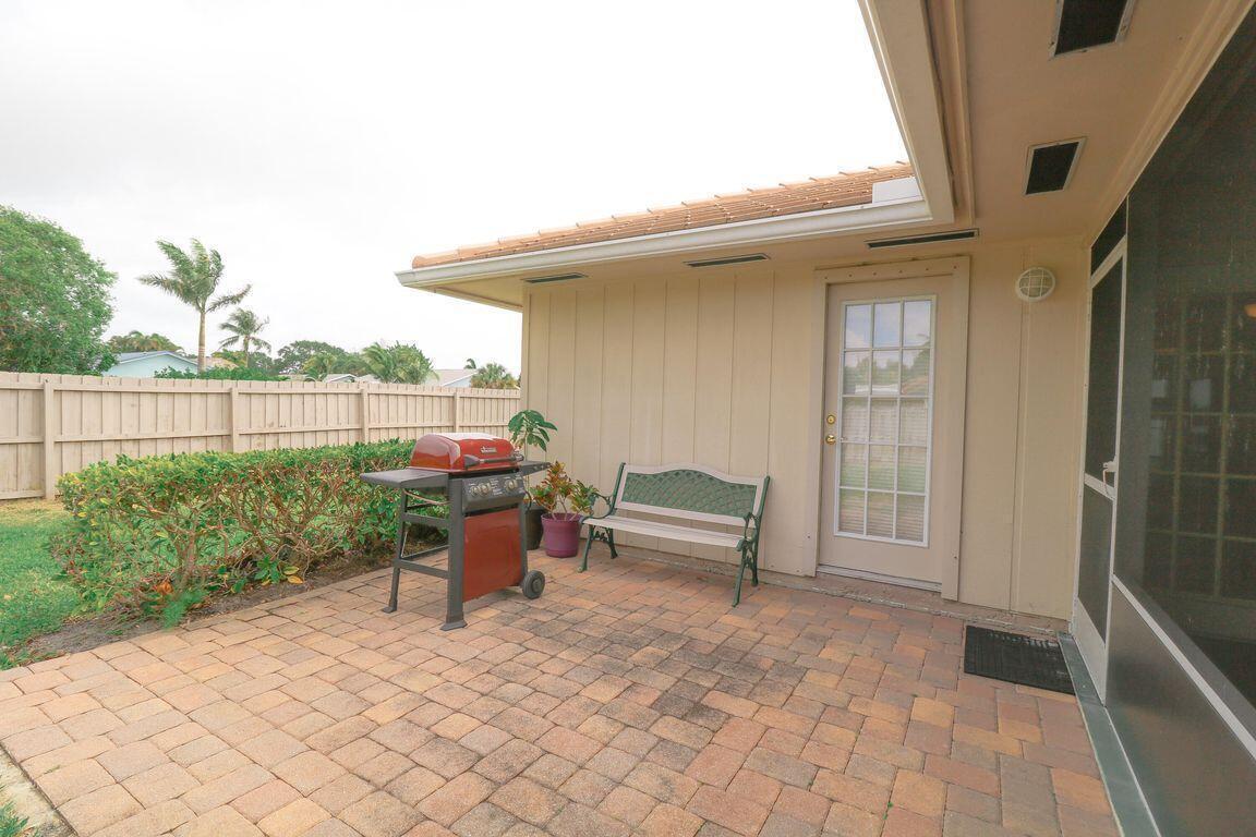 73 Pine Hill, Jupiter FL 33469