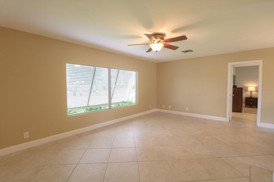 73 Pine Hill, Jupiter FL 33469