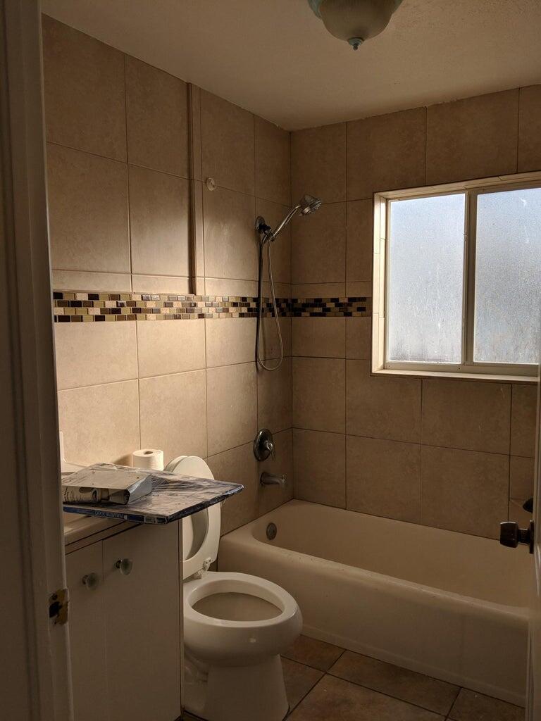 1102 James, Lake Worth FL 33462