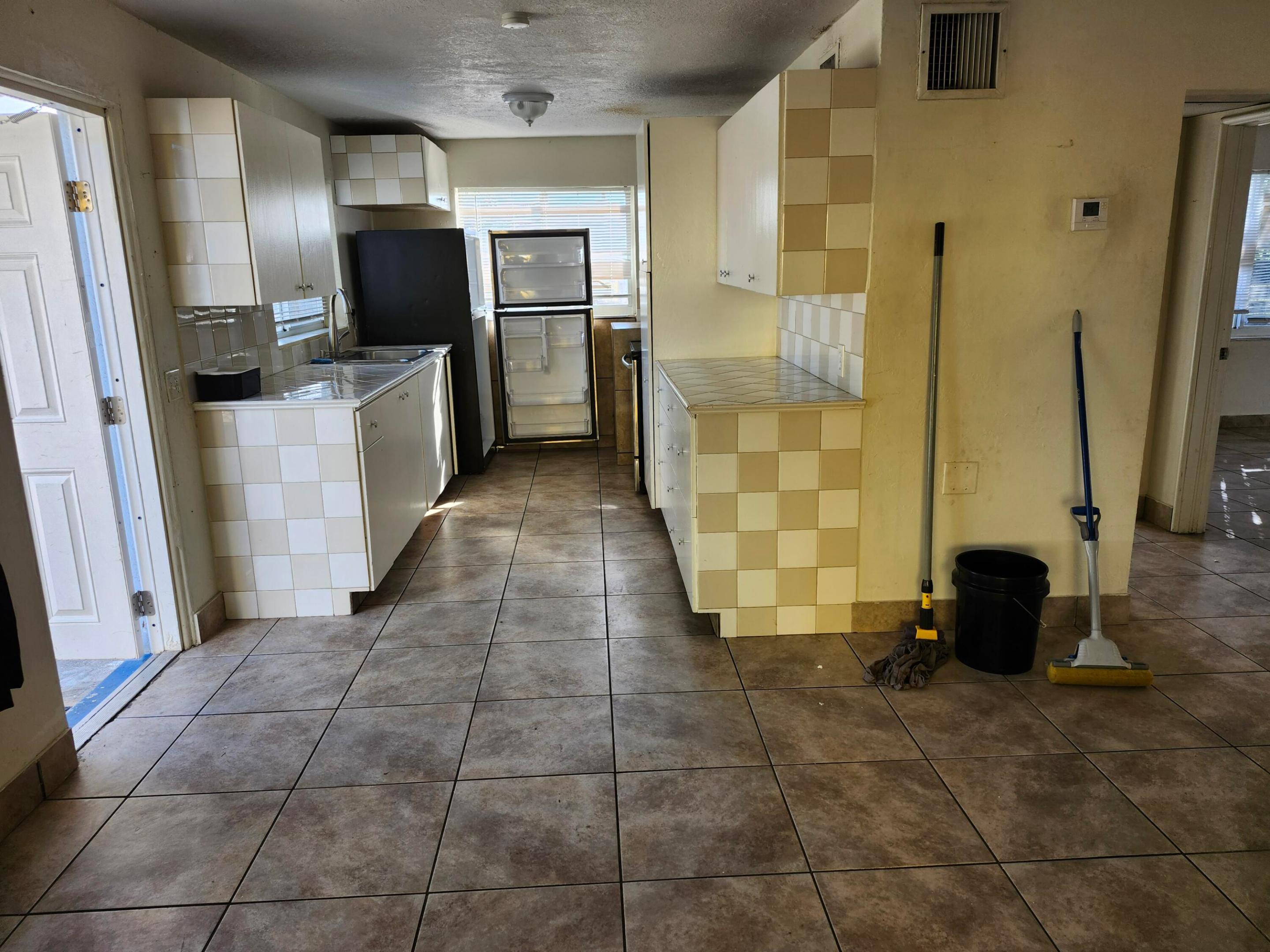 1102 James, Lake Worth FL 33462