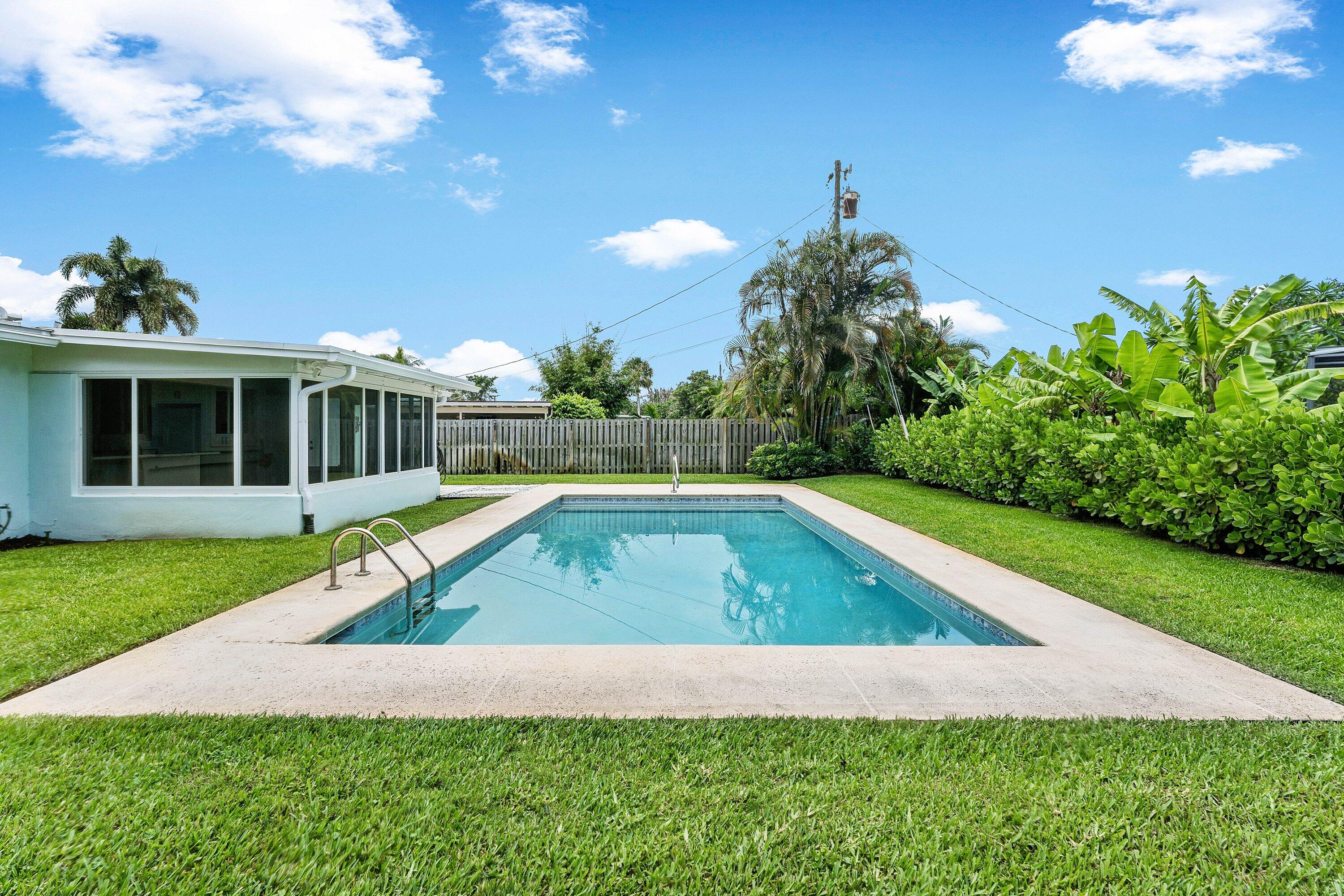 945 Westwind, North Palm Beach FL 33408