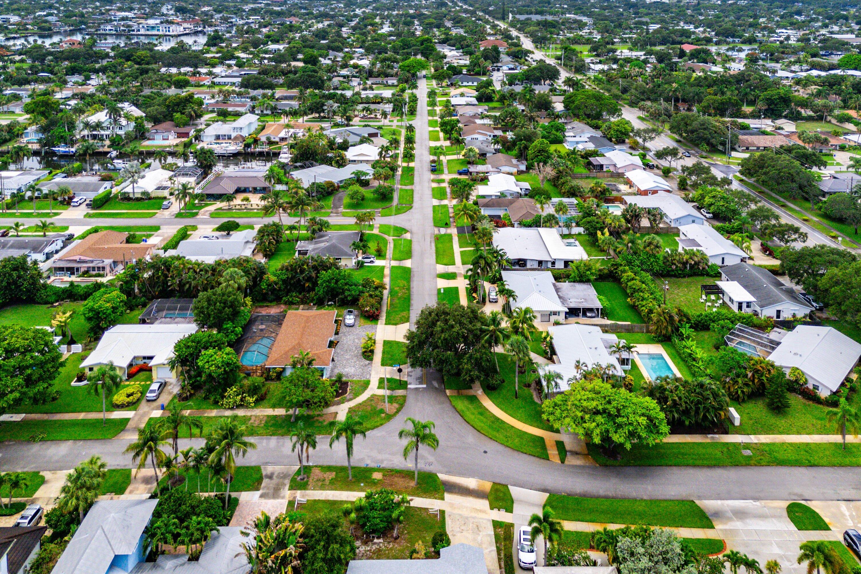 945 Westwind, North Palm Beach FL 33408