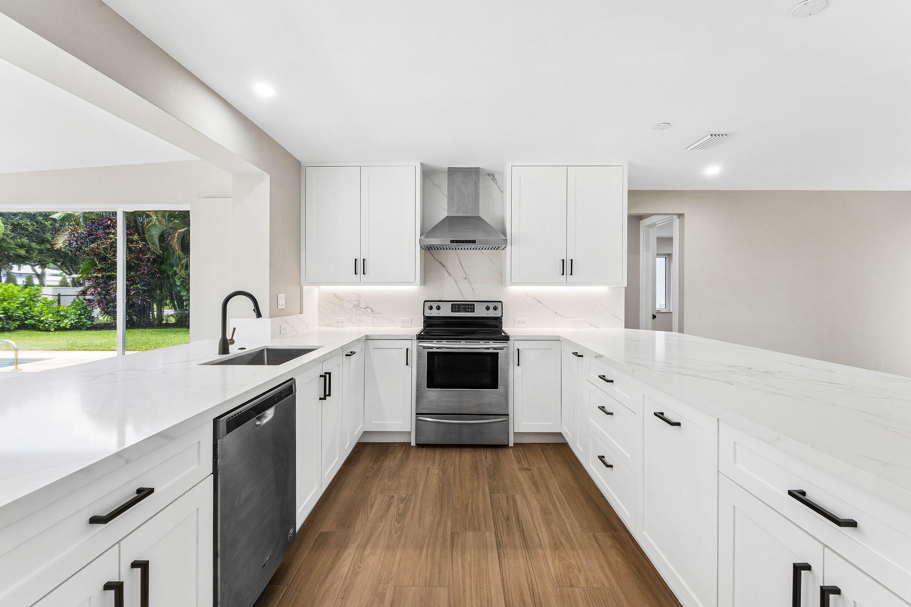 945 Westwind, North Palm Beach FL 33408