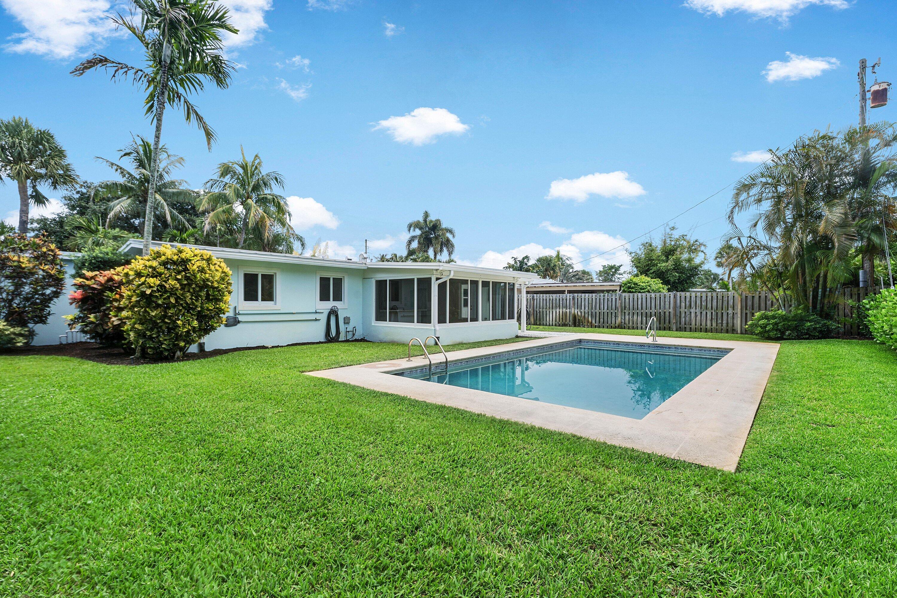 945 Westwind, North Palm Beach FL 33408