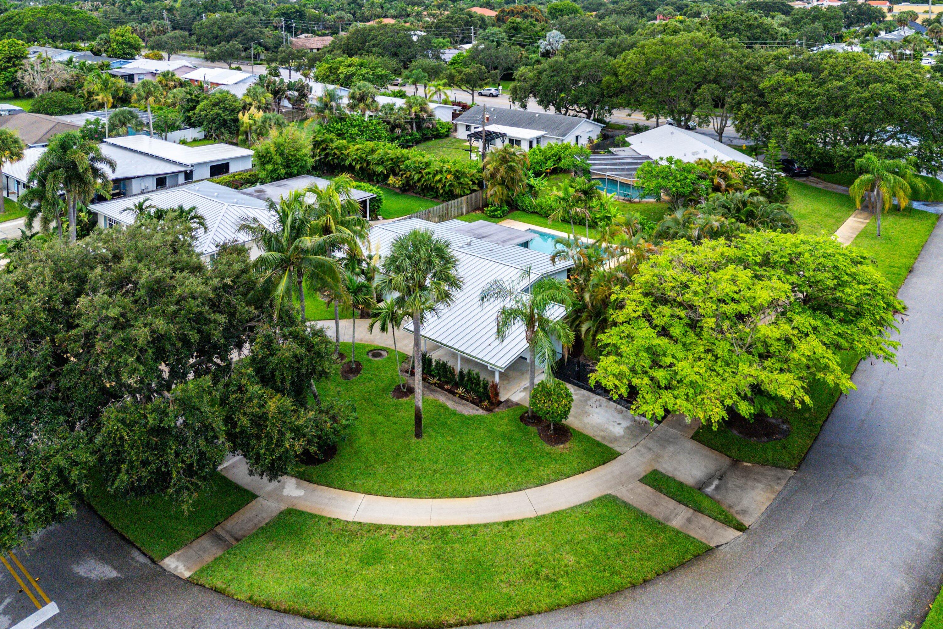 945 Westwind, North Palm Beach FL 33408