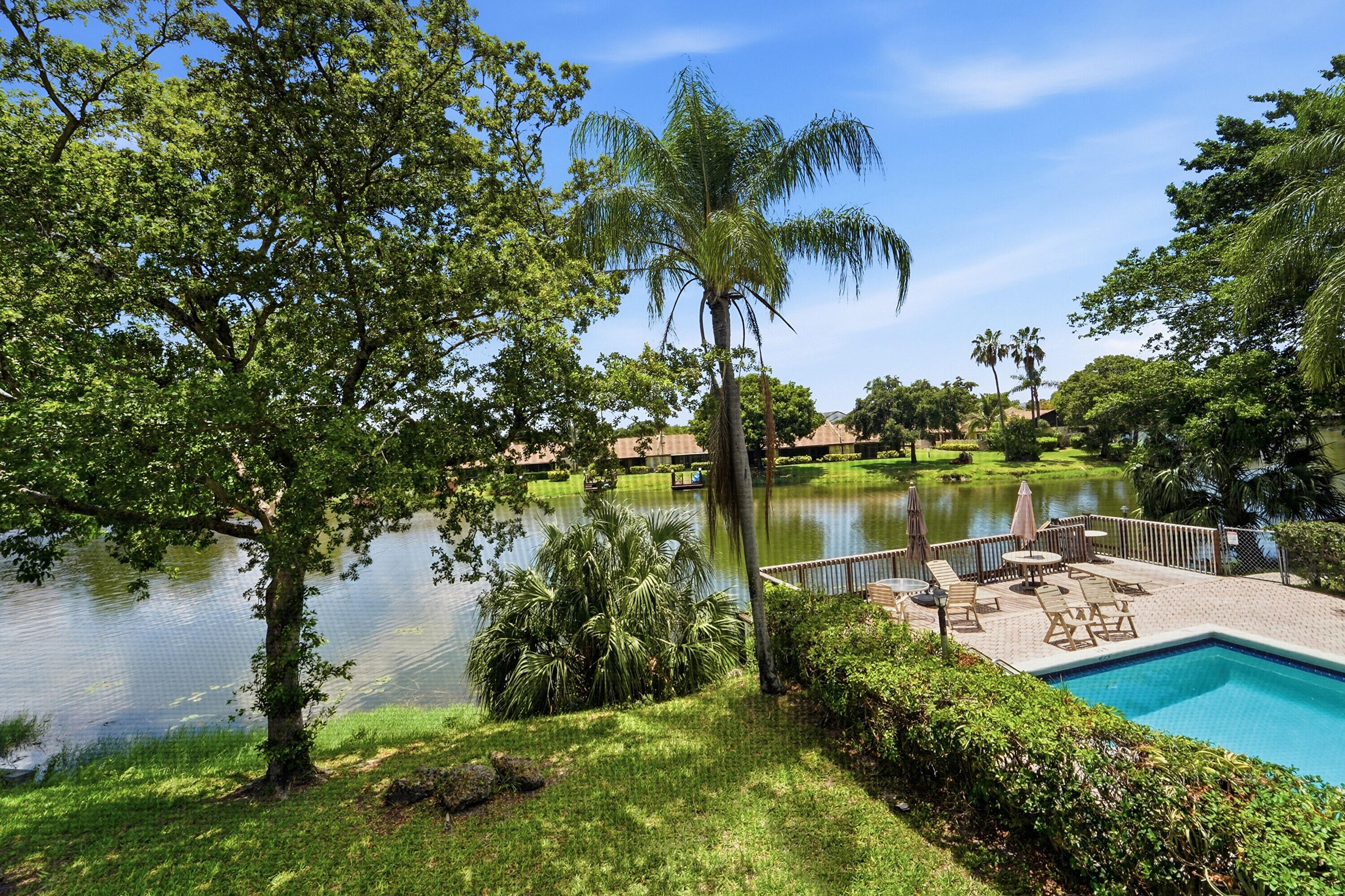 1033 Banks #203, Margate FL 33063
