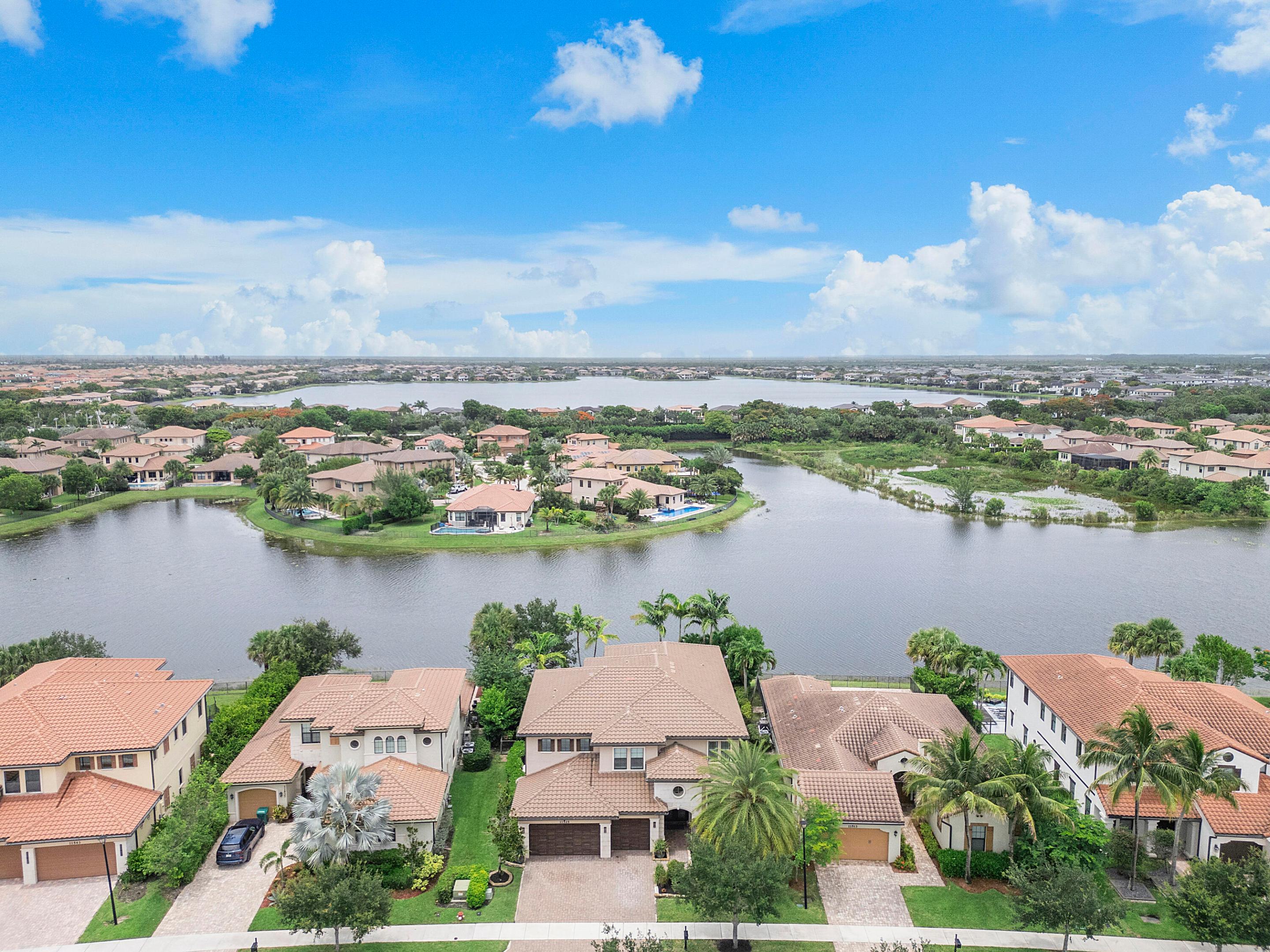 11525 NW 81st, Parkland FL 33076