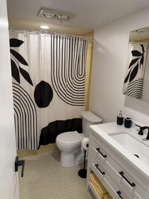 205 SE 11th #405, Dania Beach FL 33004