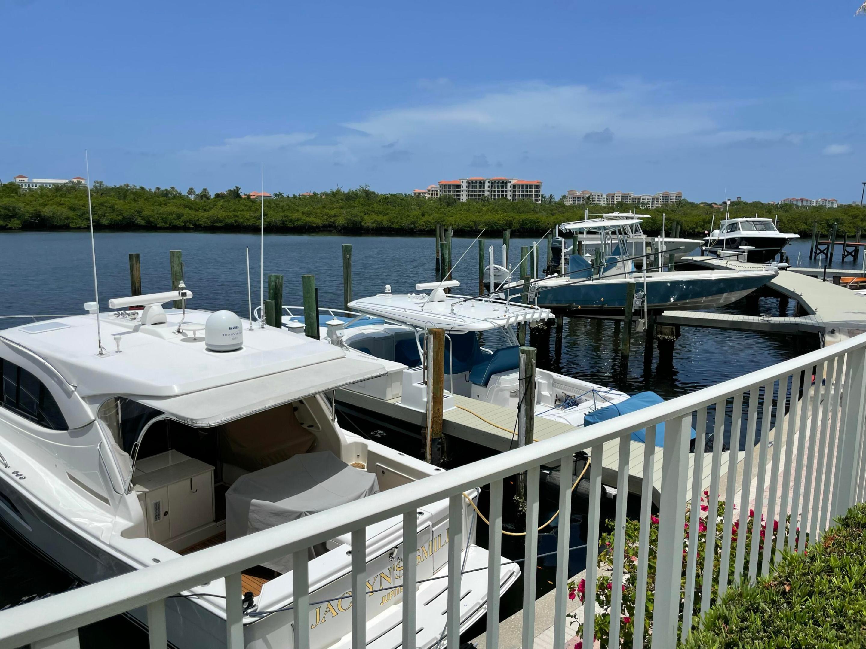 3527 Jonathans Harbour, Jupiter FL 33477