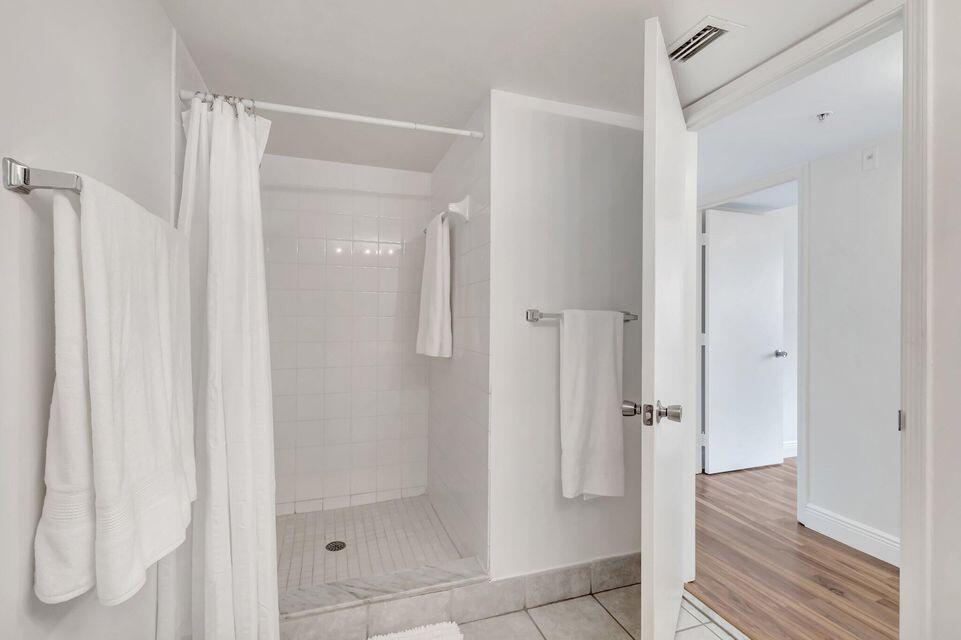 1400 S Crestwood #1407, Royal Palm Beach FL 33411