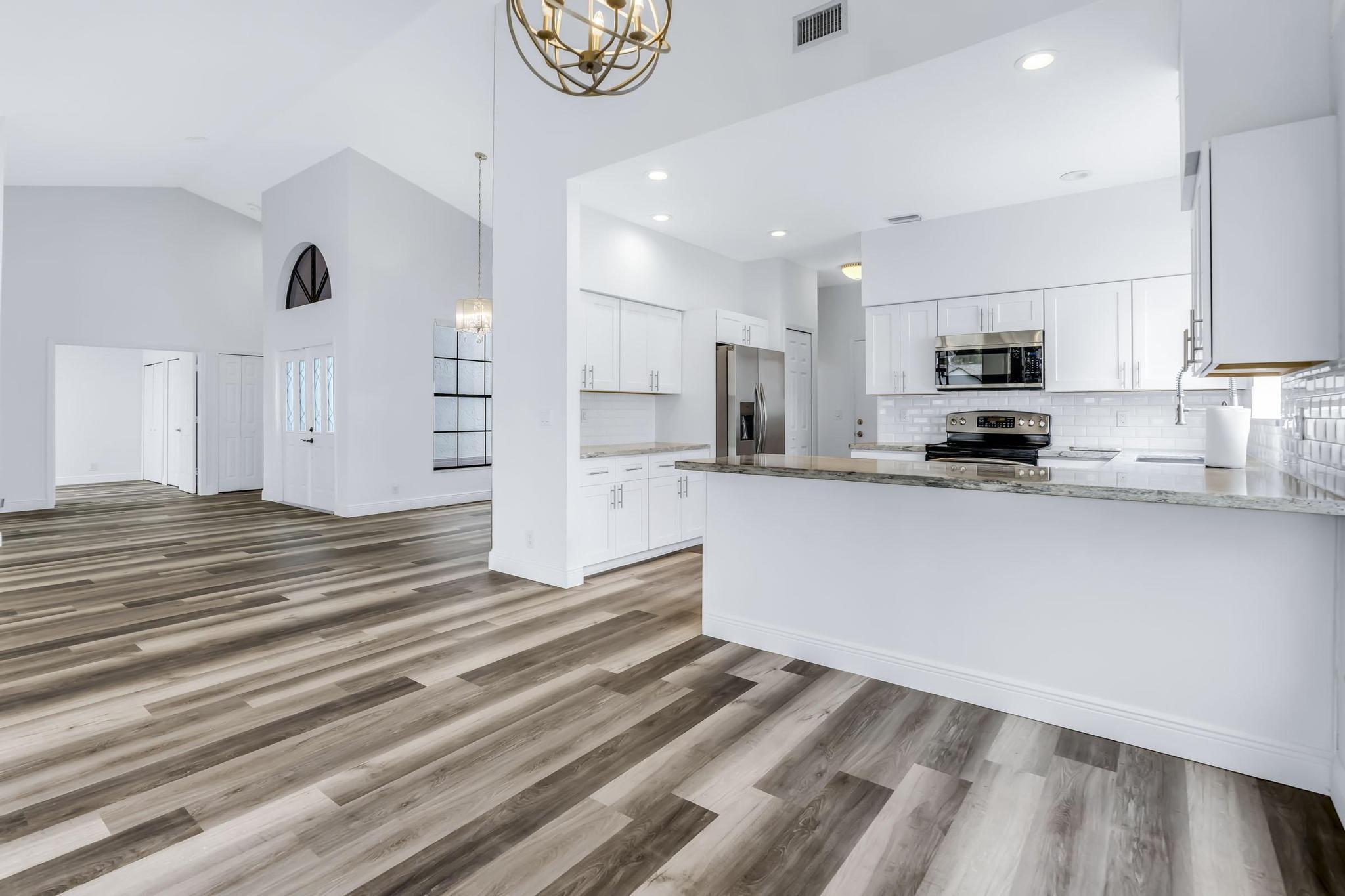 19325 Cherry Hills, Boca Raton FL 33498