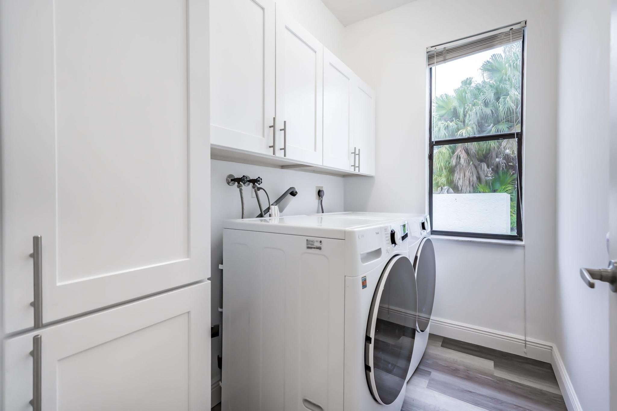 19325 Cherry Hills, Boca Raton FL 33498