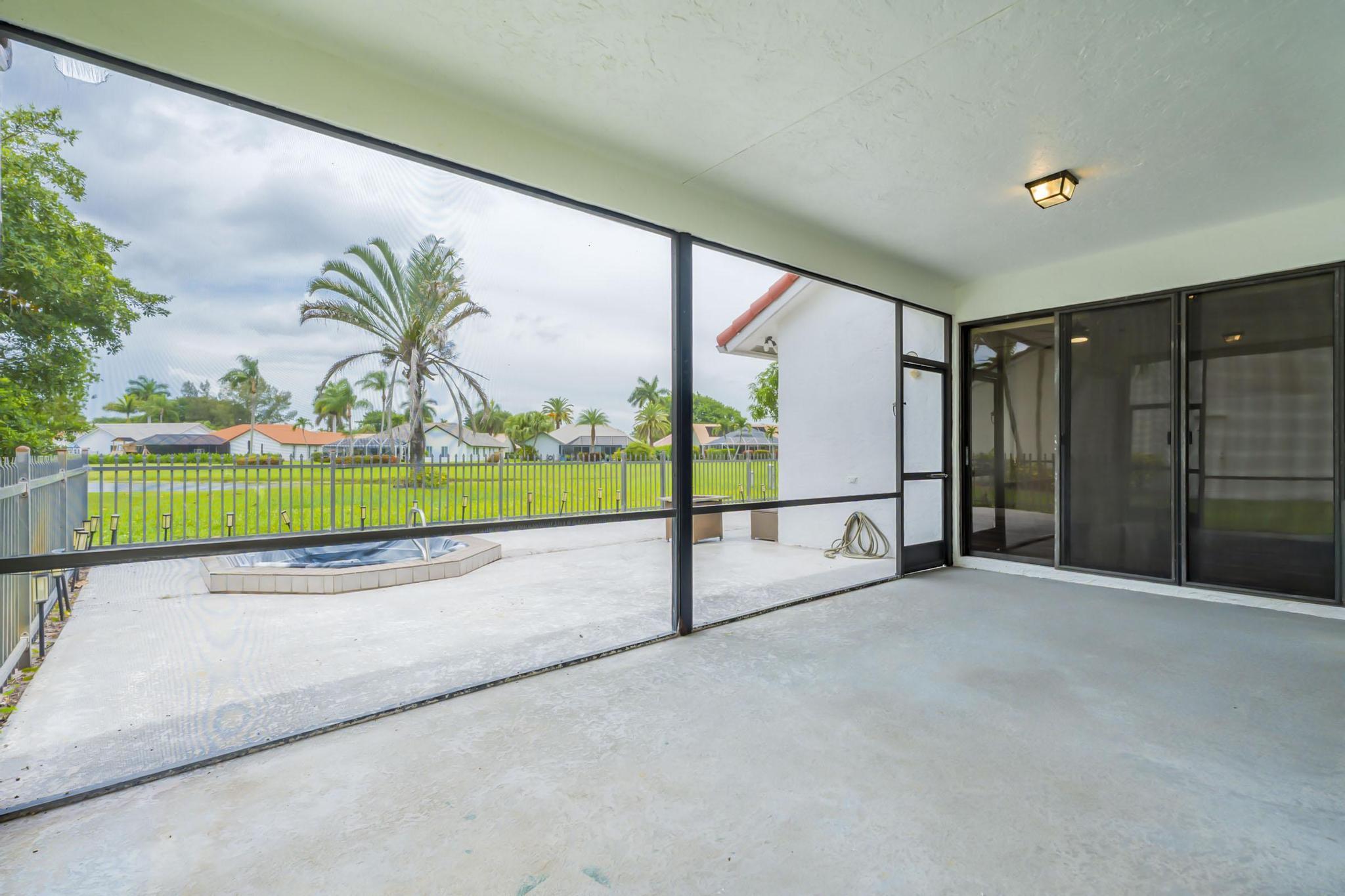 19325 Cherry Hills, Boca Raton FL 33498