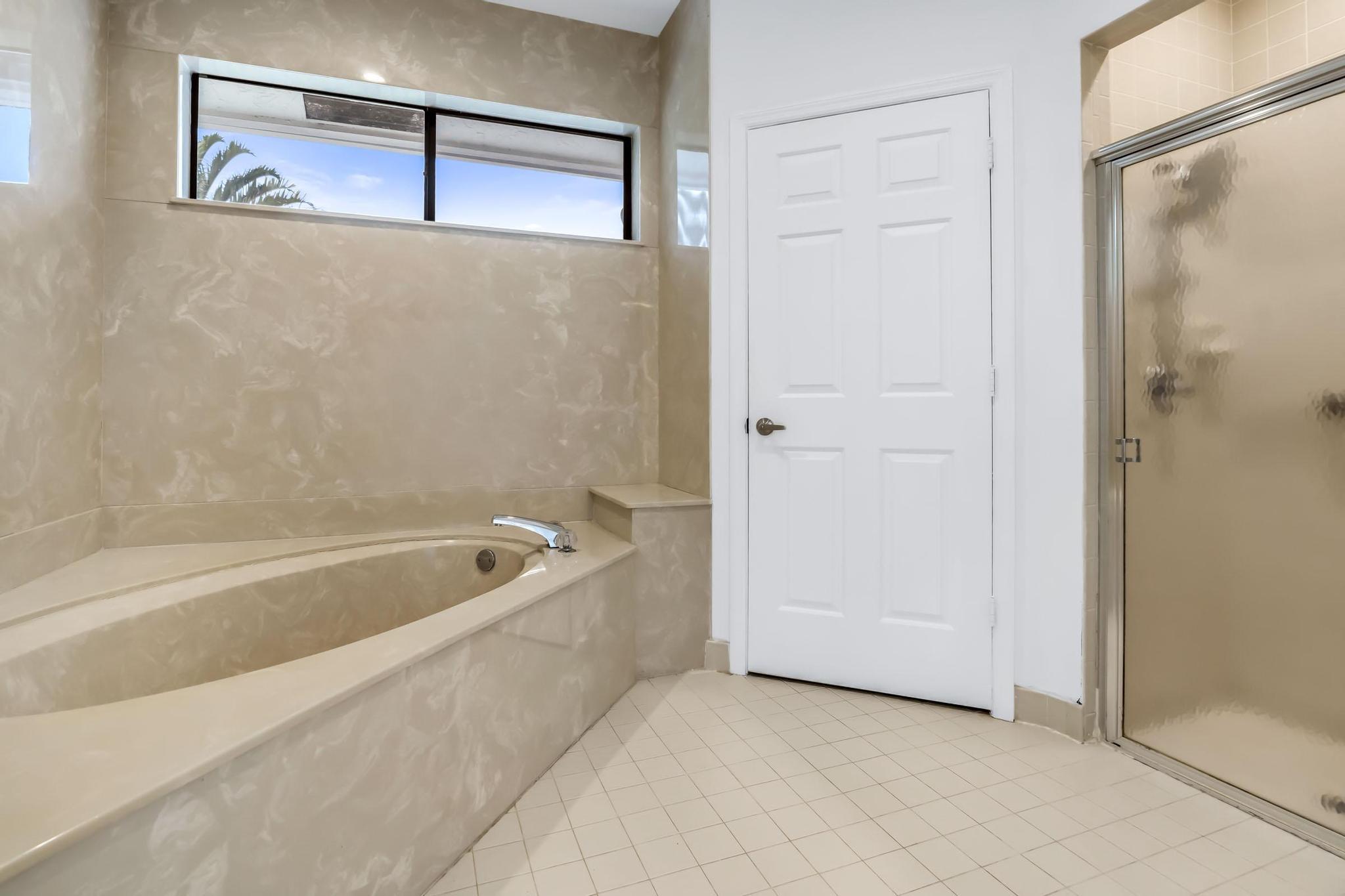 19325 Cherry Hills, Boca Raton FL 33498