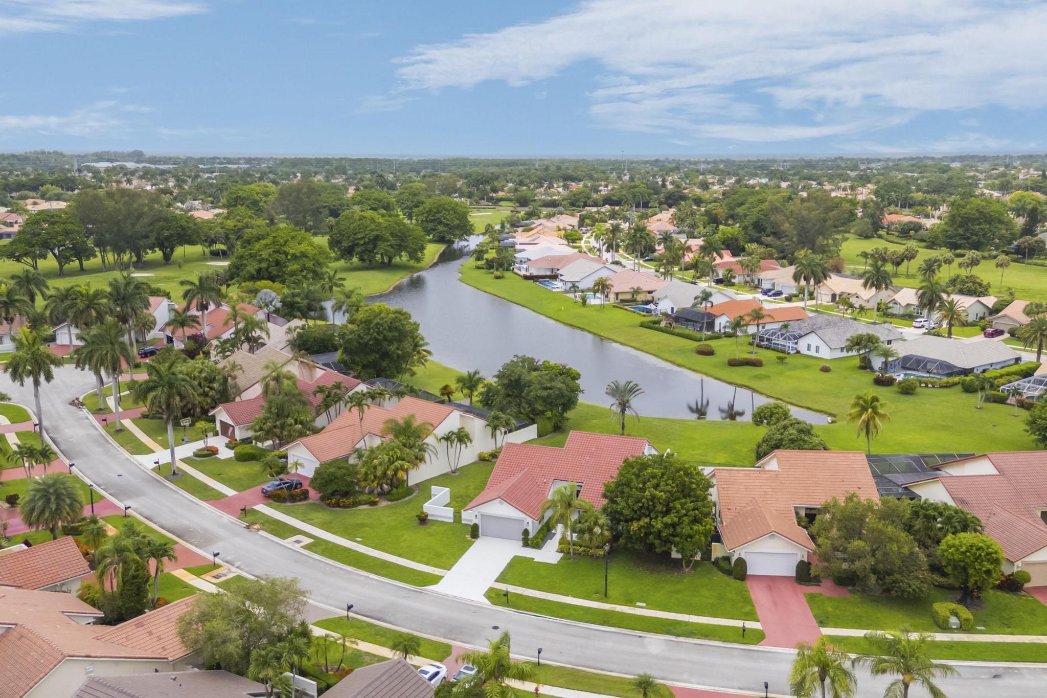 19325 Cherry Hills, Boca Raton FL 33498