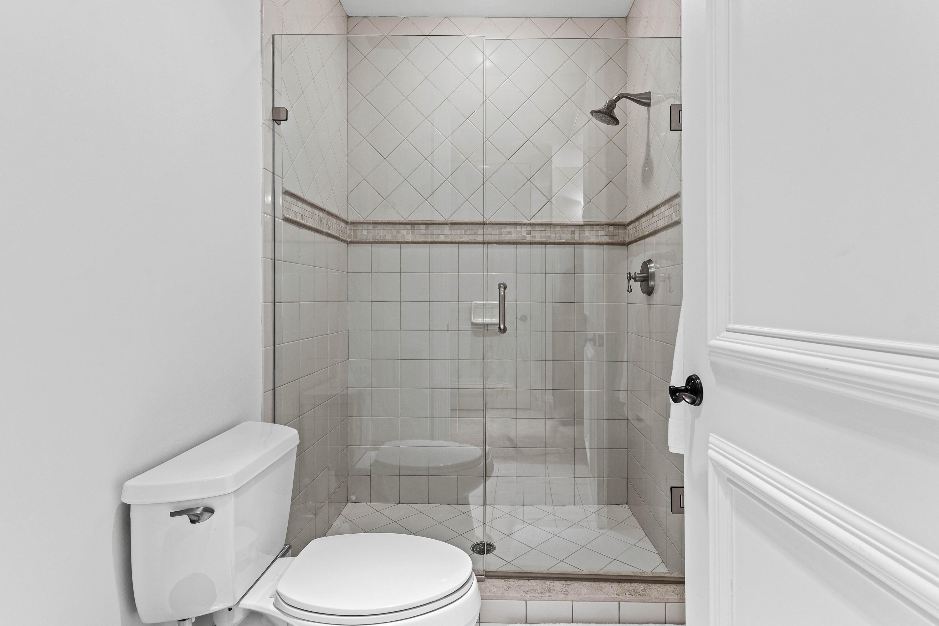 110 Gleason #203, Delray Beach FL 33483