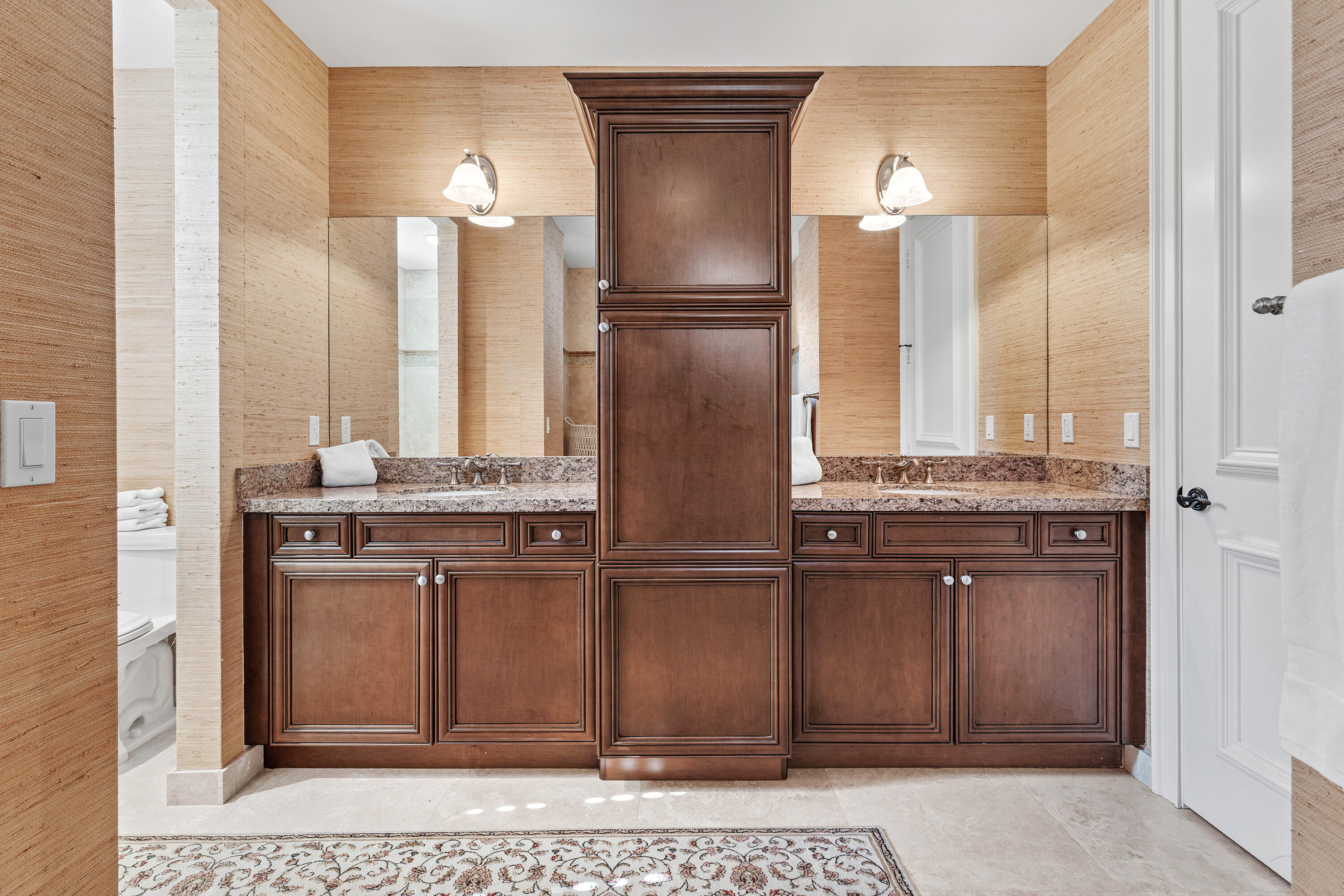 110 Gleason #203, Delray Beach FL 33483