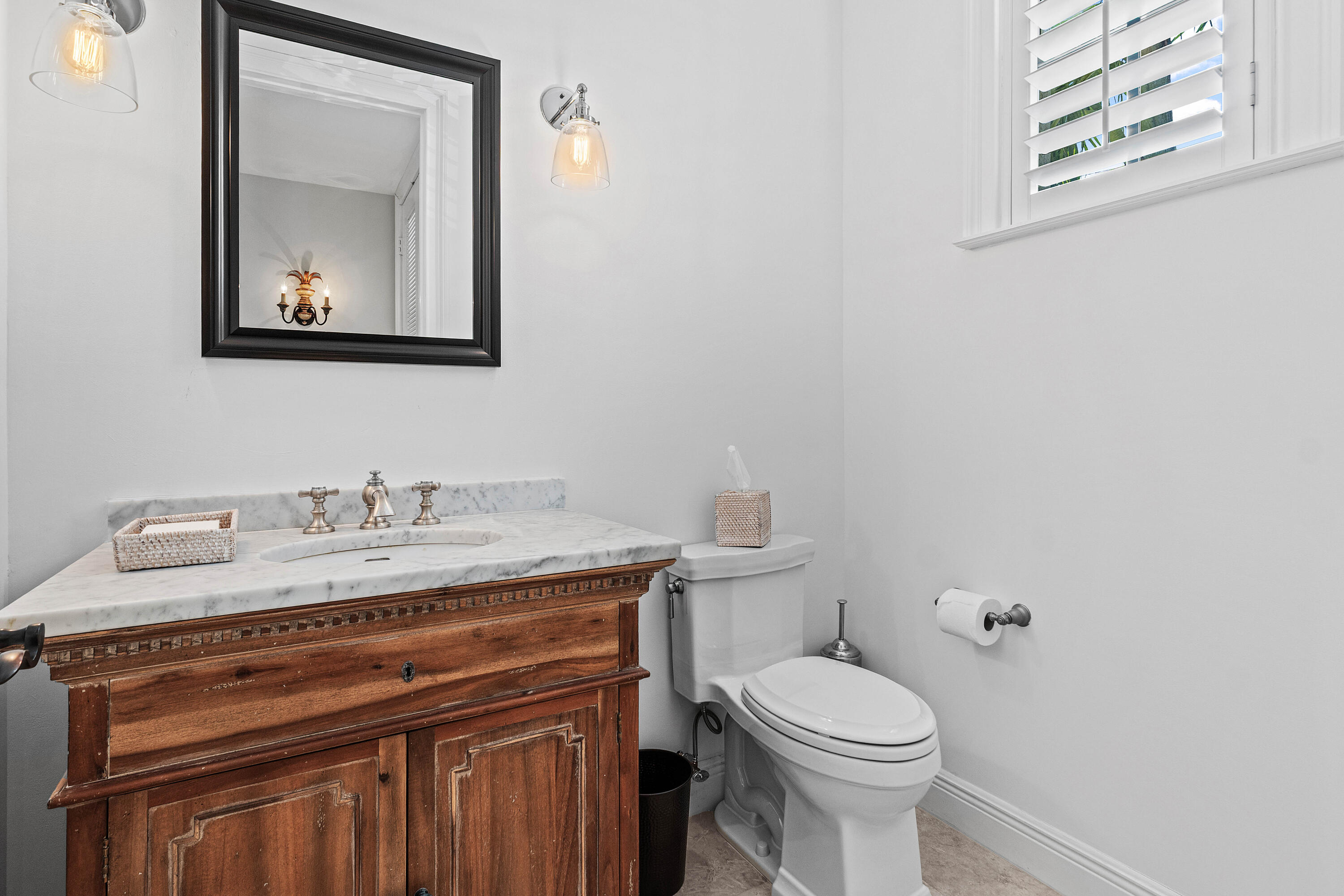 110 Gleason #203, Delray Beach FL 33483