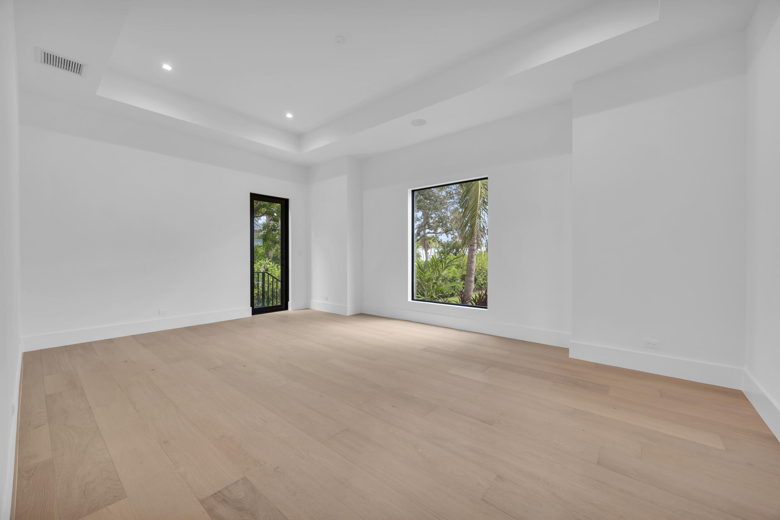 19175 W Riverside, Tequesta FL 33469