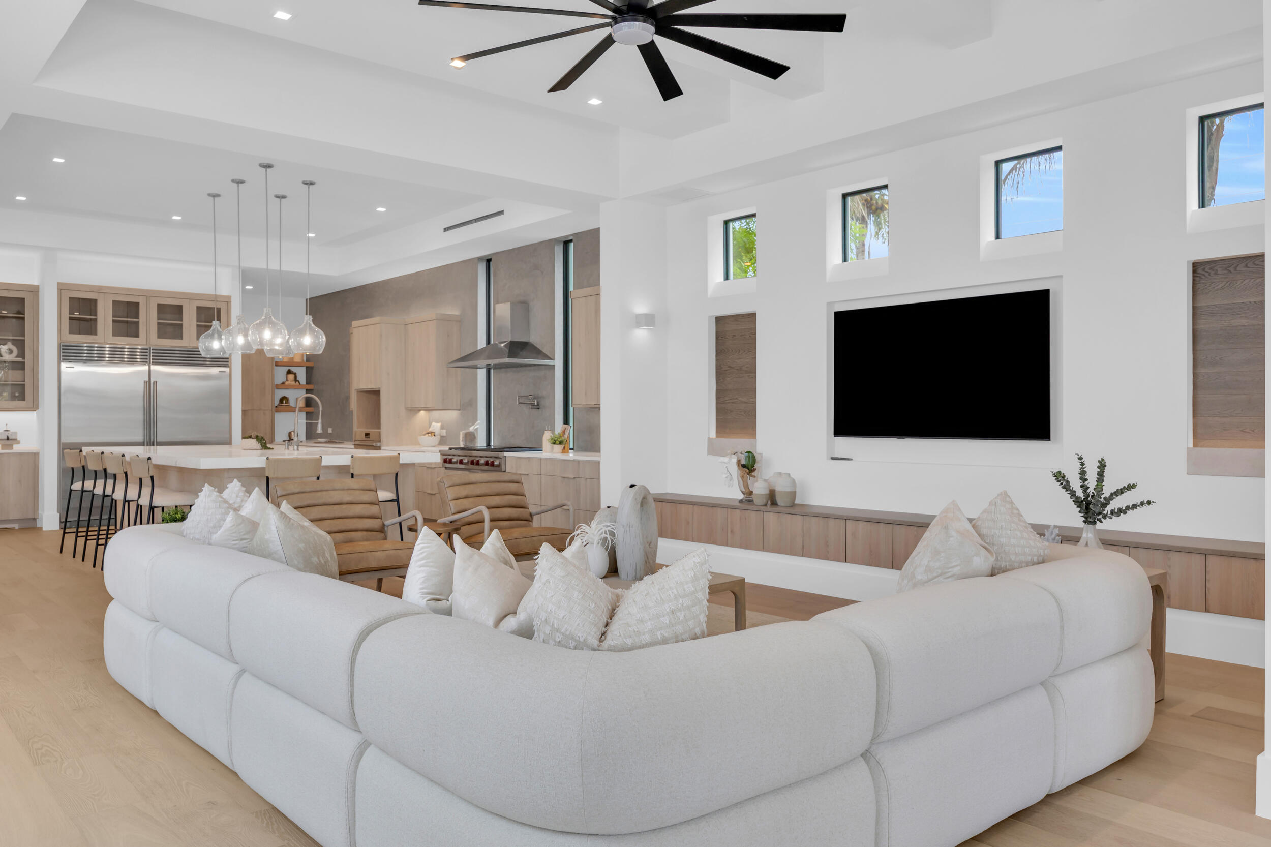 19175 W Riverside, Tequesta FL 33469